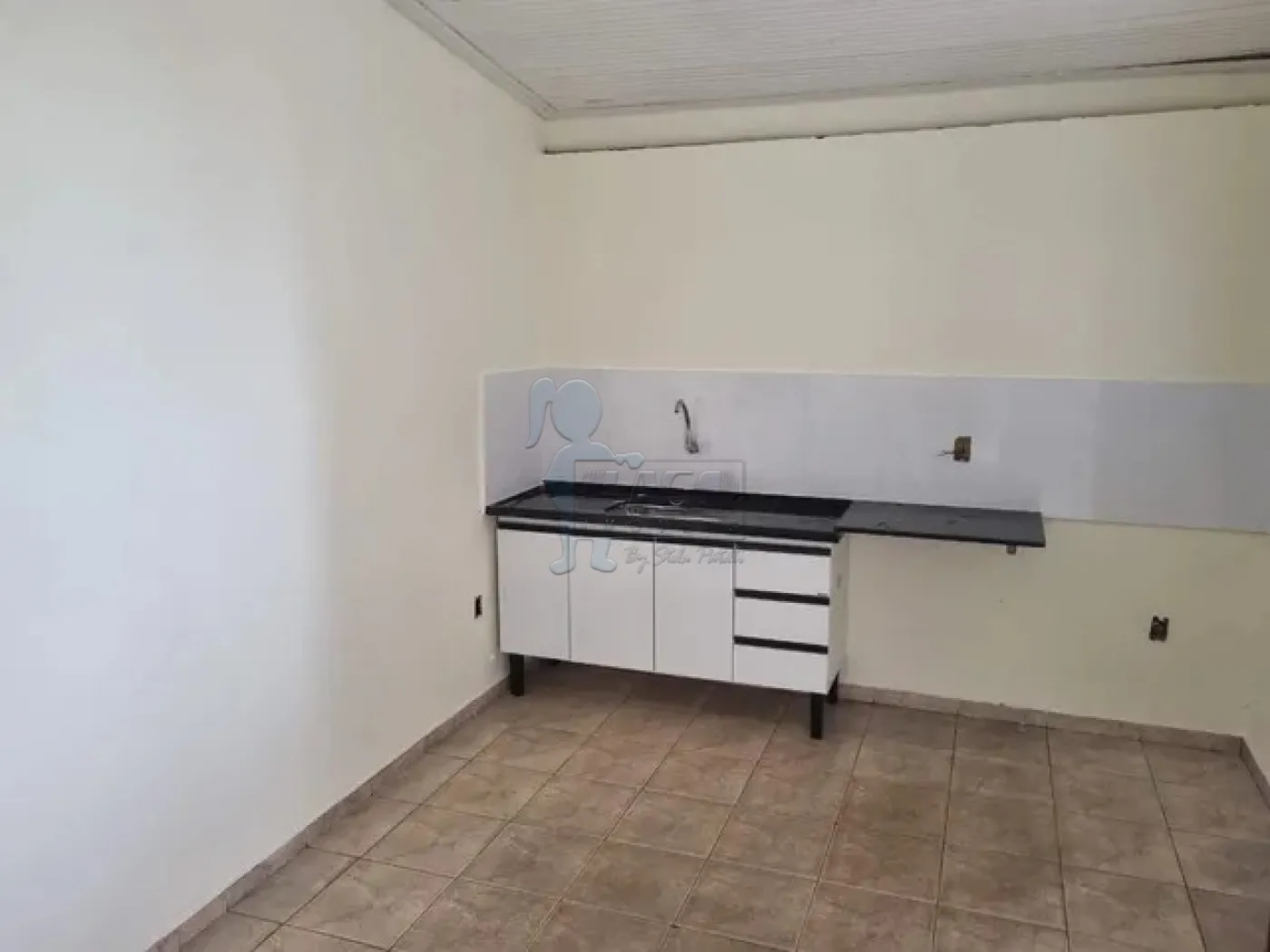 Alugar Casas / Padrão em Ribeirão Preto R$ 1.800,00 - Foto 4