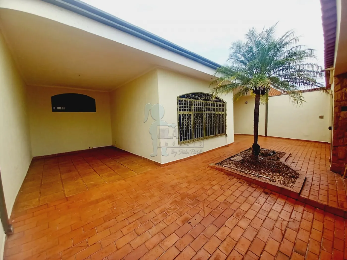 Alugar Casas / Padrão em Ribeirão Preto R$ 3.650,00 - Foto 1