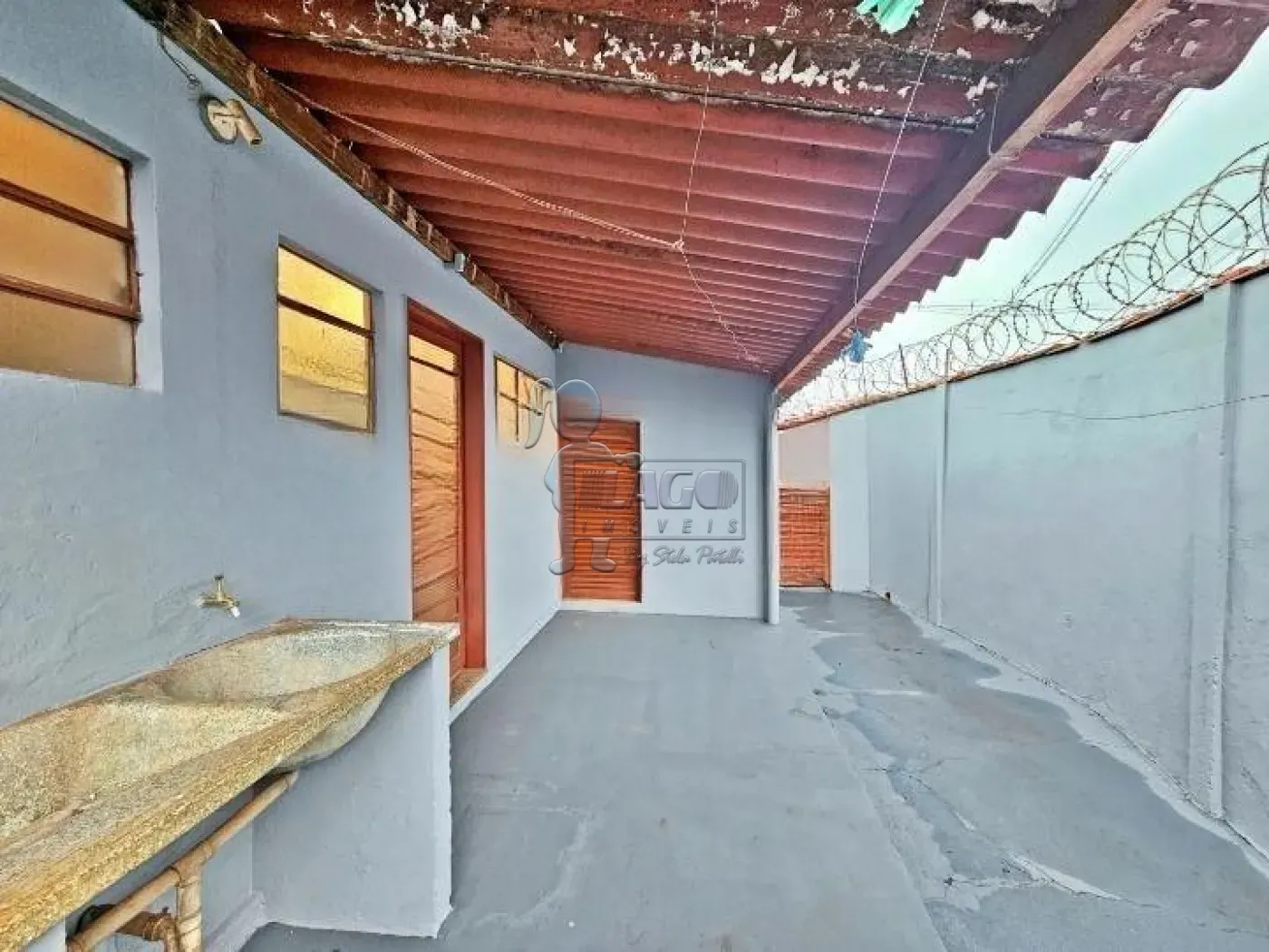 Alugar Casas / Padrão em Ribeirão Preto R$ 2.200,00 - Foto 4