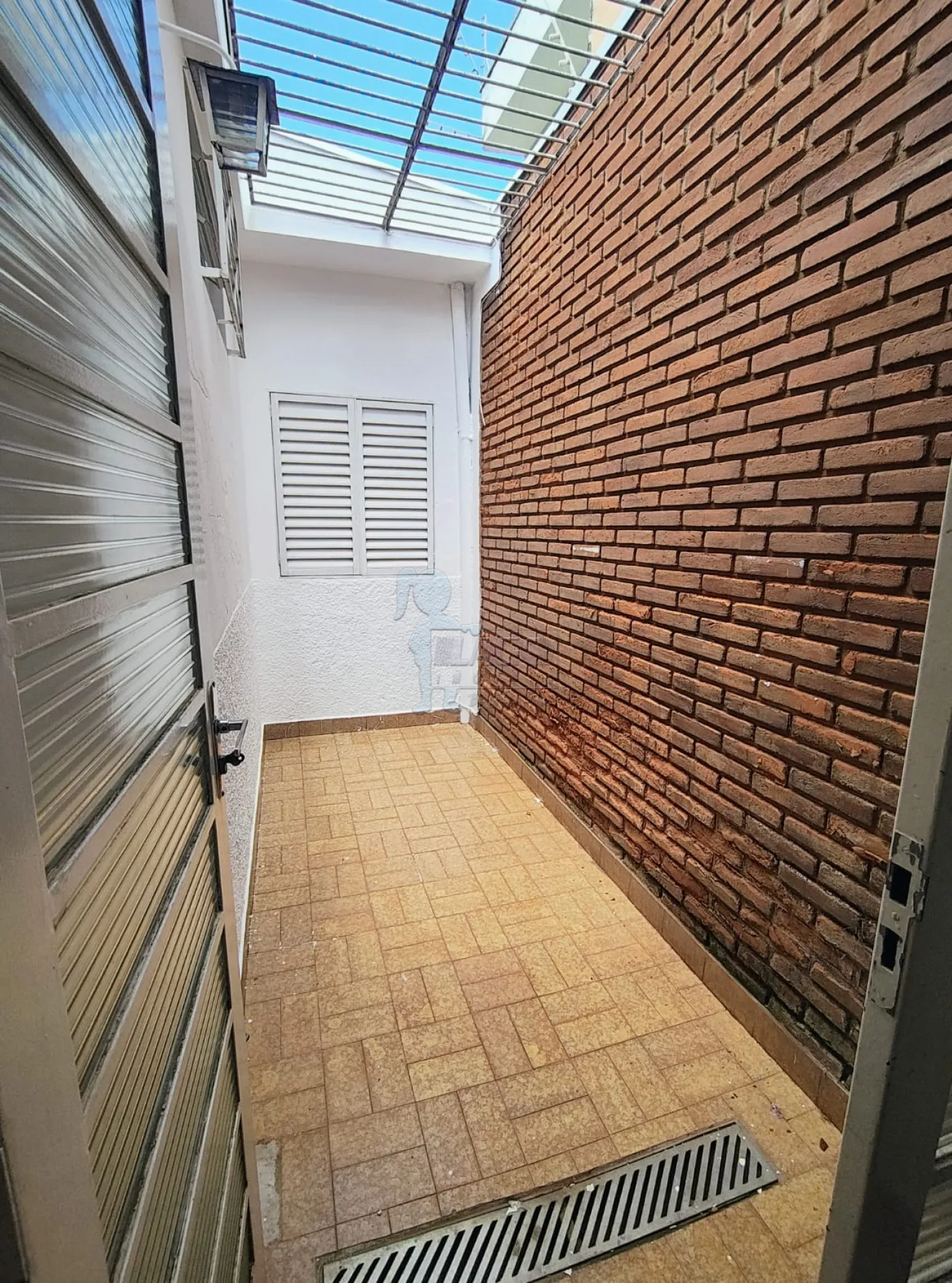 Alugar Casas / Padrão em Ribeirão Preto R$ 1.450,00 - Foto 6