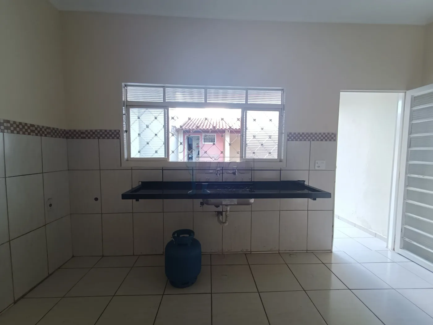 Comprar Casas / Padrão em Ribeirão Preto R$ 300.000,00 - Foto 37