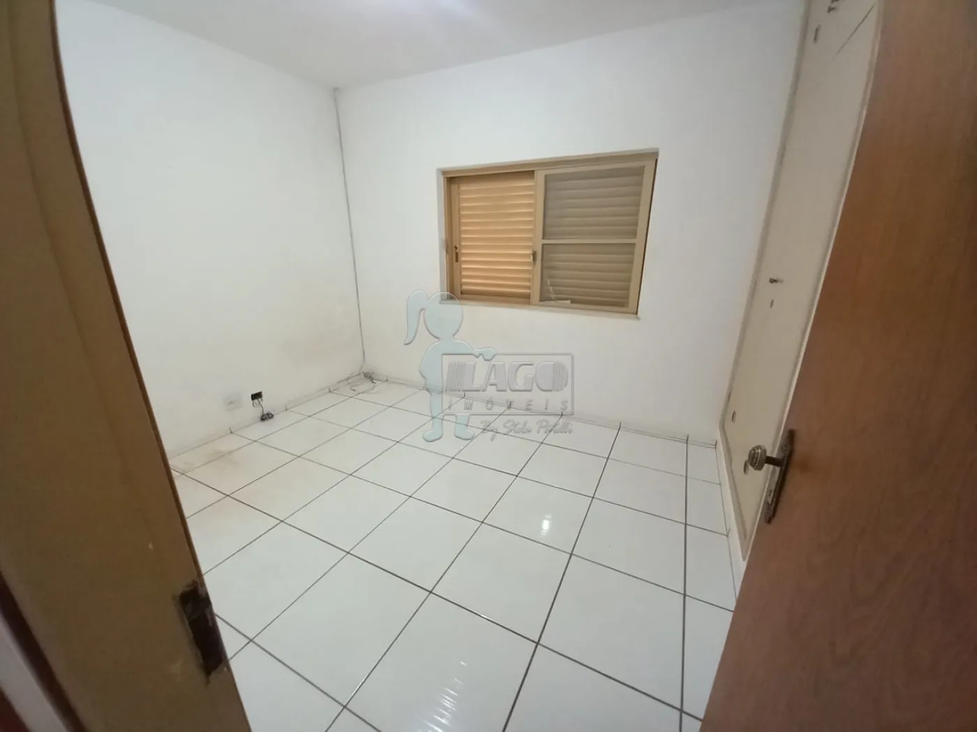 Alugar Casas / Padrão em Ribeirão Preto R$ 2.300,00 - Foto 12