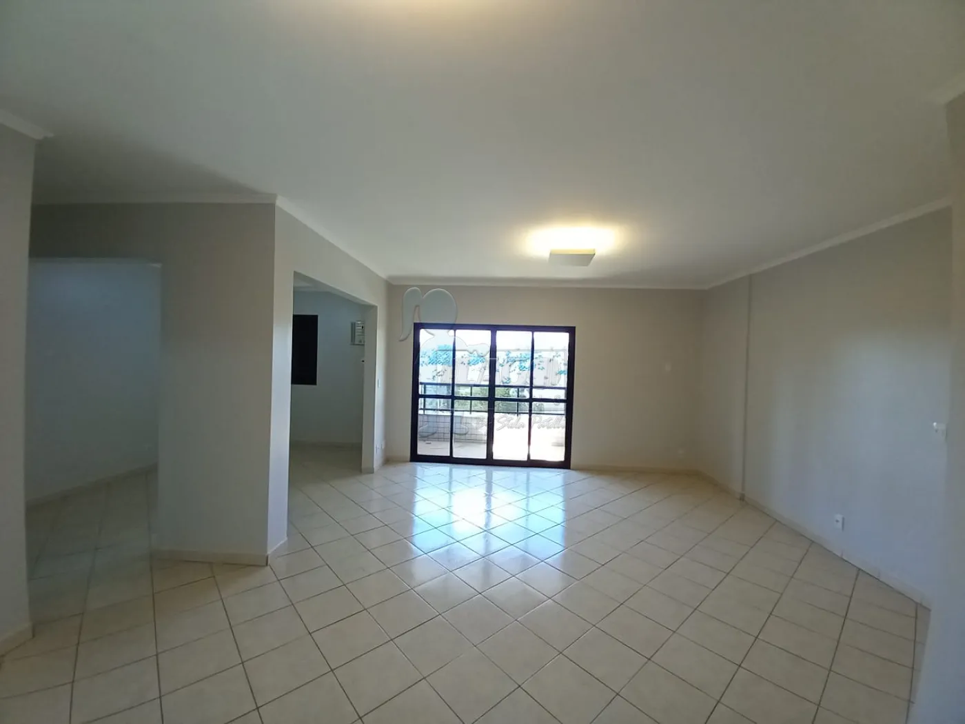 Alugar Apartamentos / Padrão em Ribeirão Preto R$ 3.000,00 - Foto 1