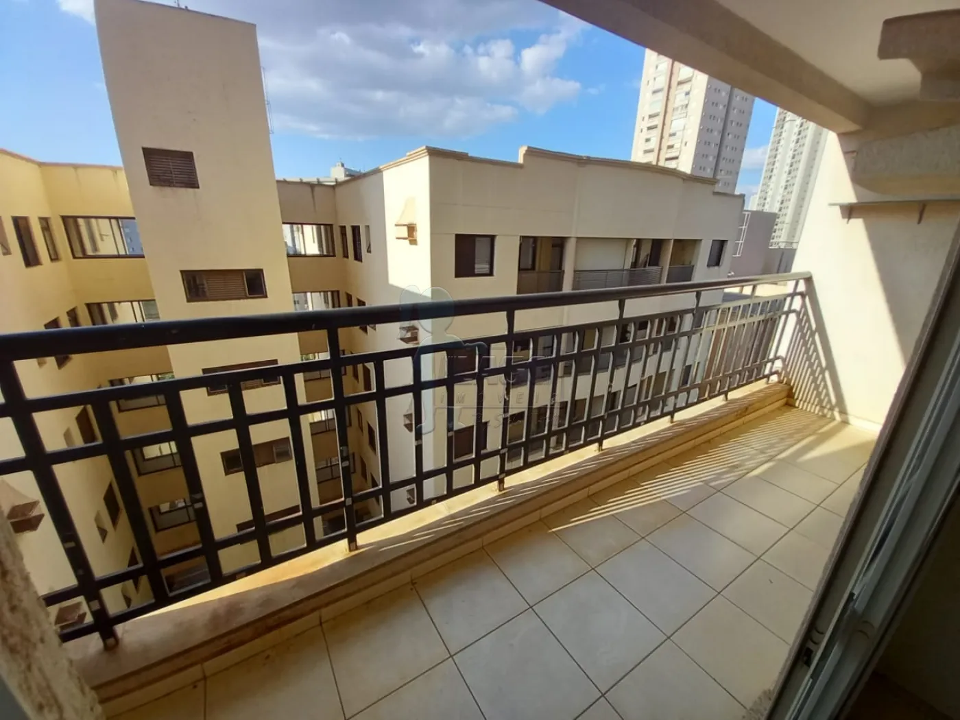 Alugar Apartamentos / Padrão em Ribeirão Preto R$ 1.250,00 - Foto 8