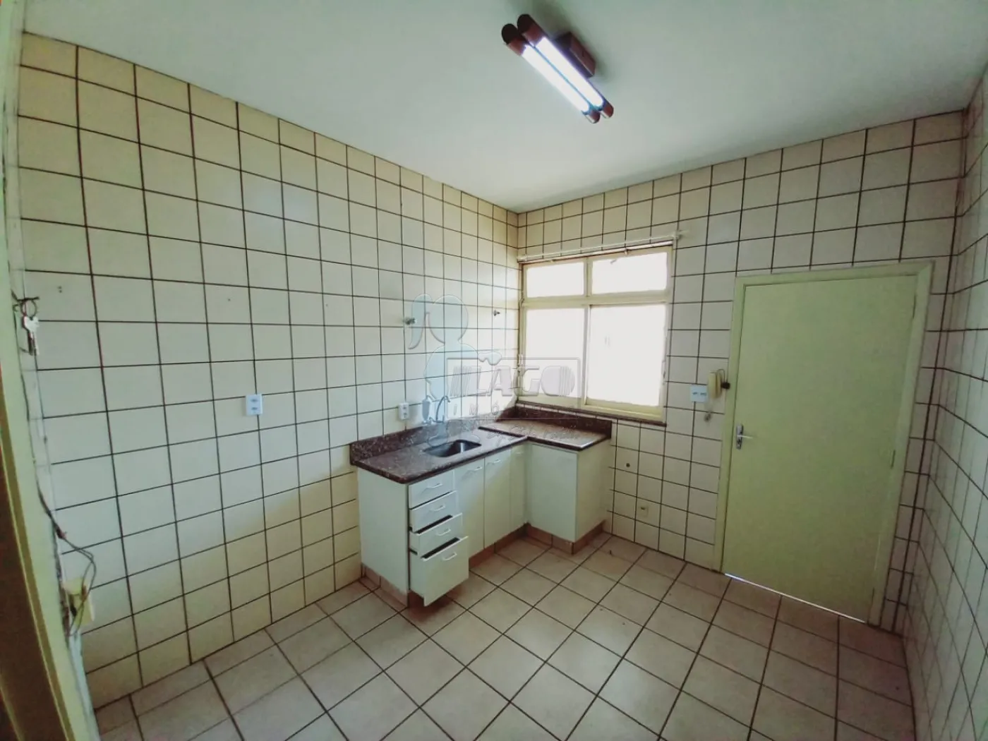 Alugar Apartamentos / Padrão em Ribeirão Preto R$ 1.200,00 - Foto 11