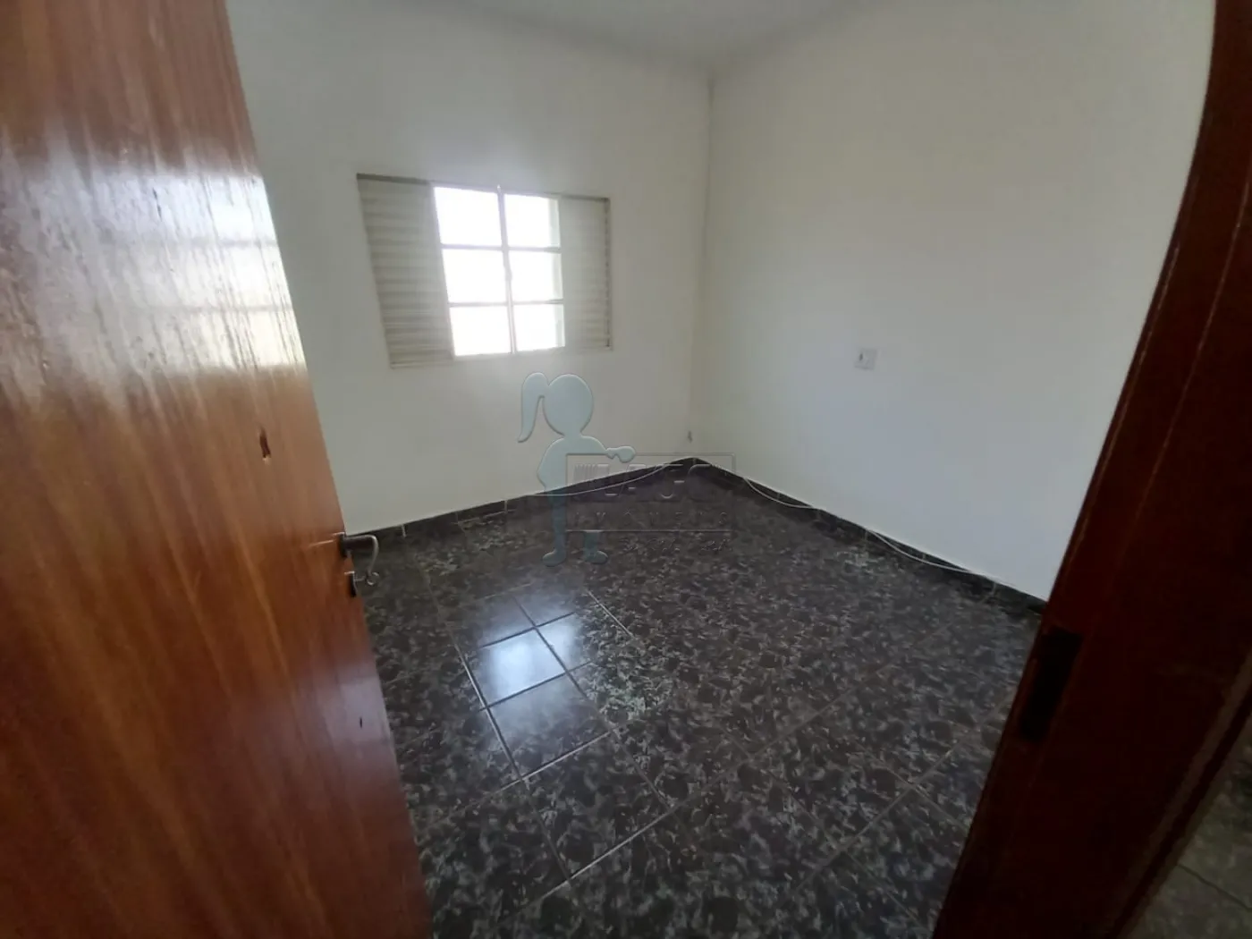 Alugar Casas / Padrão em Ribeirão Preto R$ 1.700,00 - Foto 9