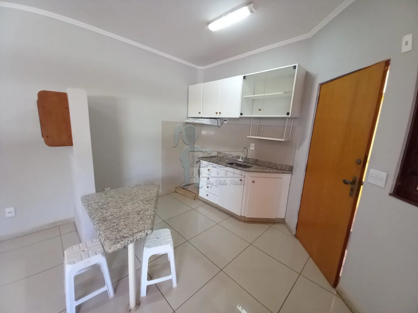 Alugar Apartamentos / Padrão em Ribeirão Preto R$ 1.000,00 - Foto 3