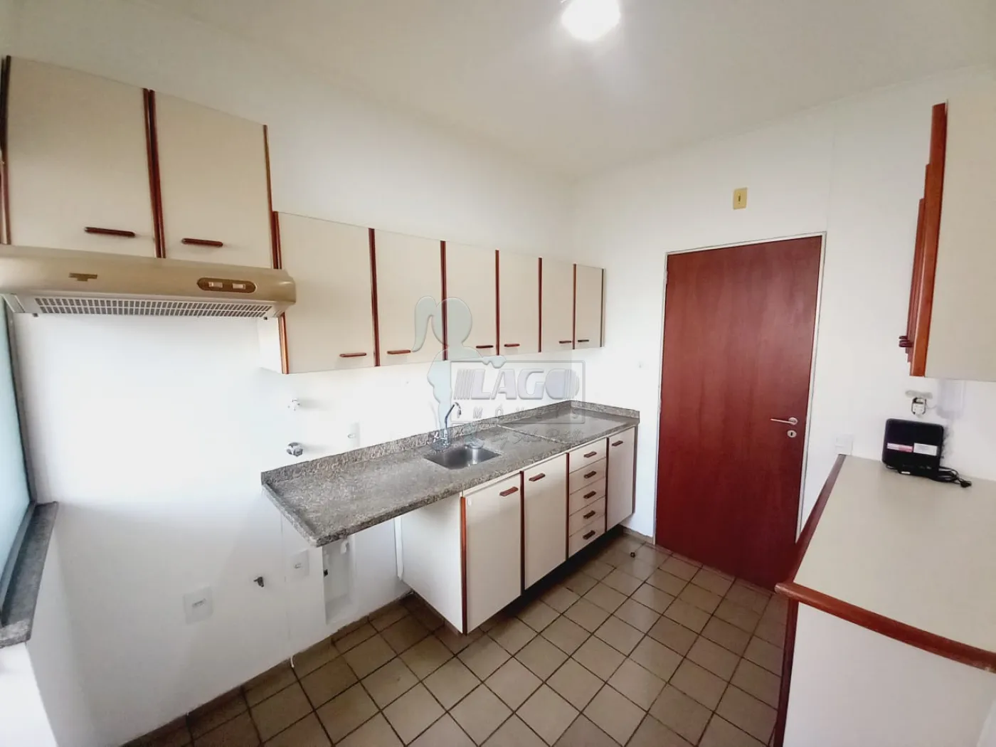 Alugar Apartamentos / Padrão em Ribeirão Preto R$ 1.430,00 - Foto 9