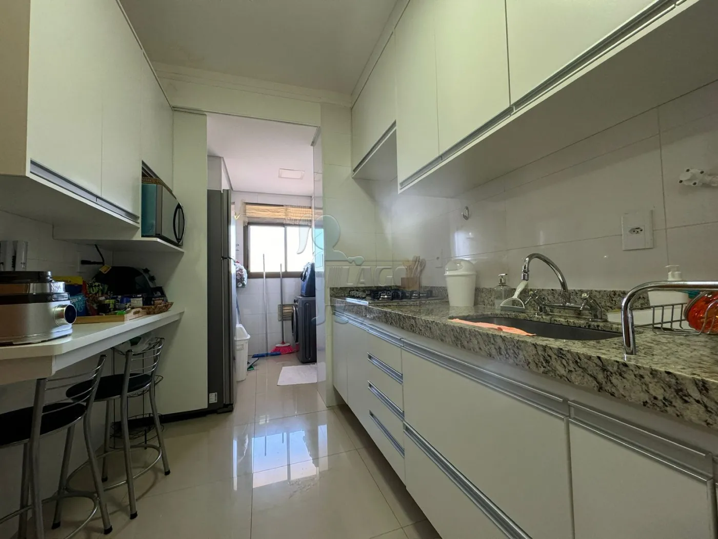 Comprar Apartamentos / Padrão em Ribeirão Preto R$ 650.000,00 - Foto 2