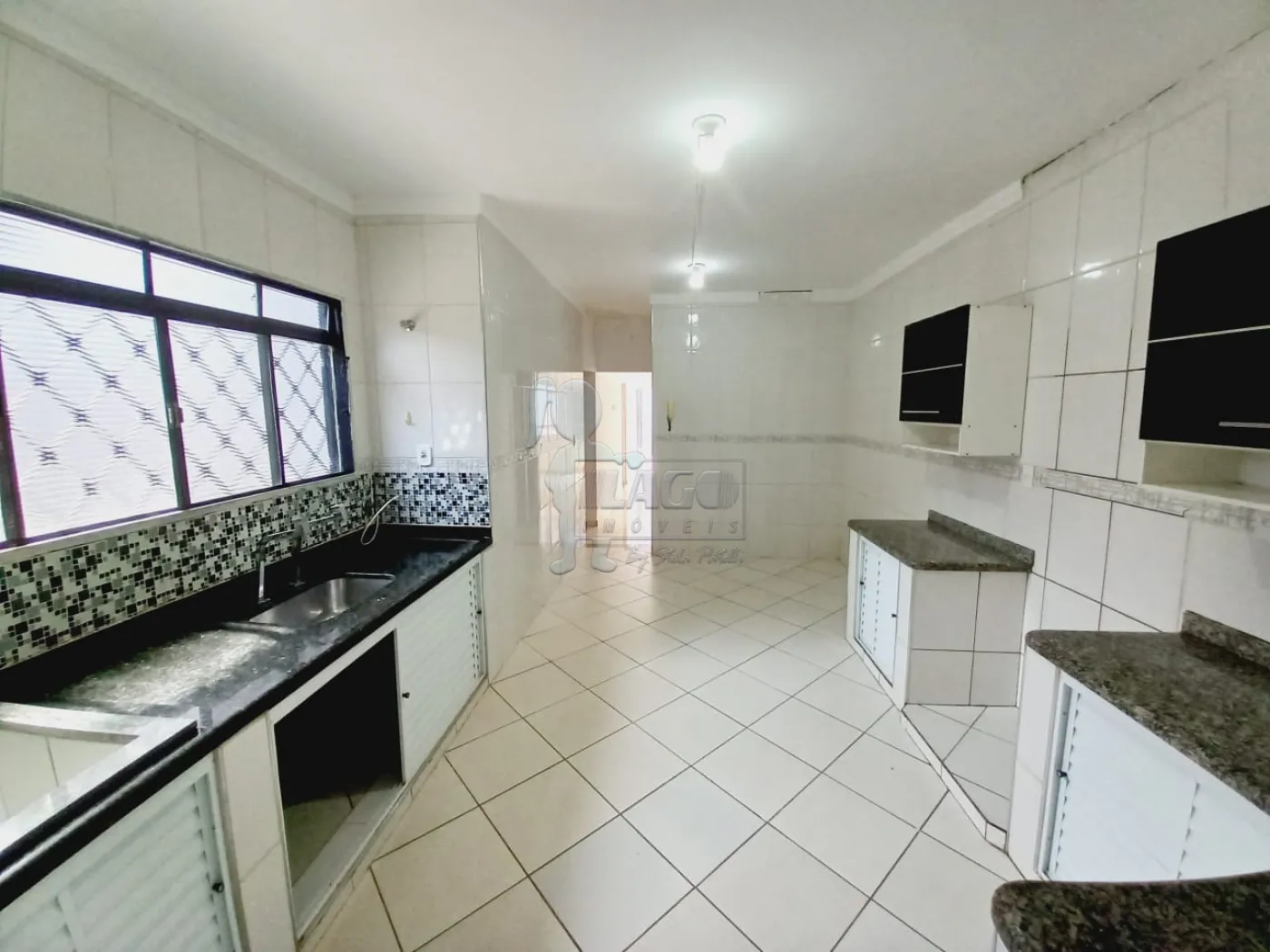 Alugar Casas / Padrão em Ribeirão Preto R$ 1.500,00 - Foto 12