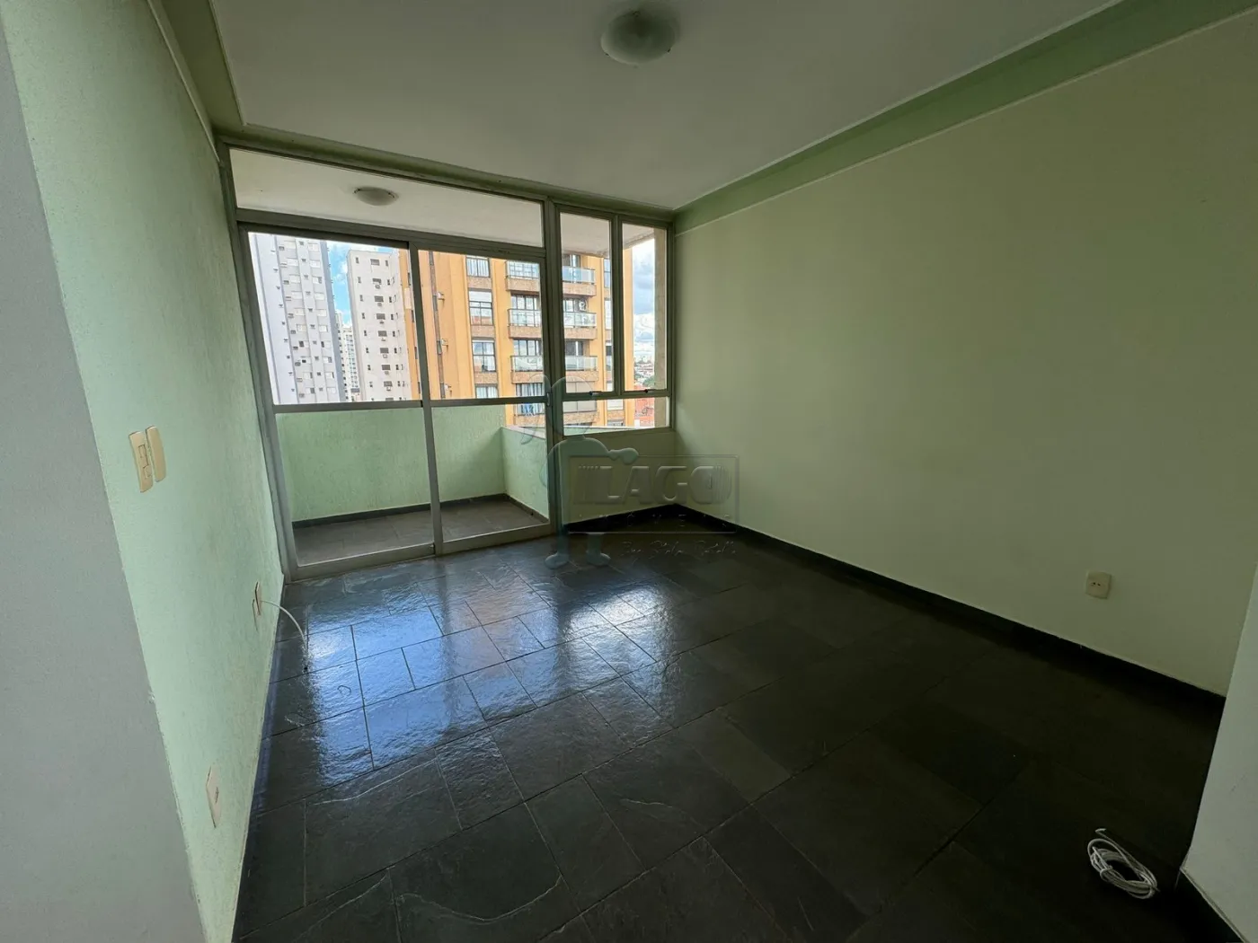 Alugar Apartamentos / Padrão em Ribeirão Preto R$ 1.100,00 - Foto 3