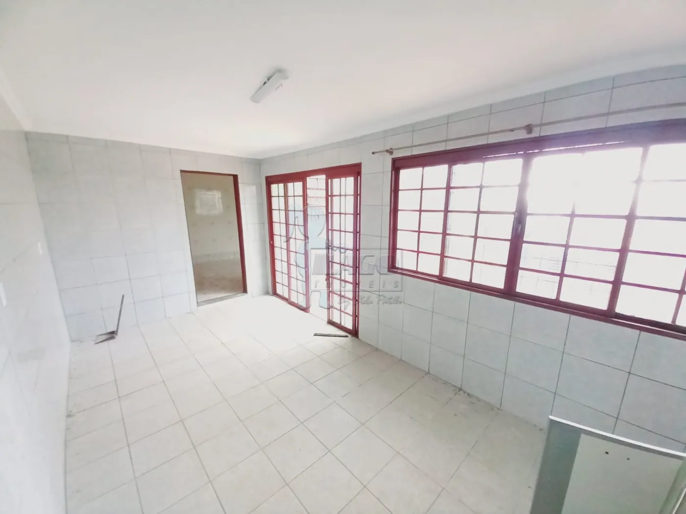 Alugar Casas / Padrão em Ribeirão Preto R$ 1.250,00 - Foto 11