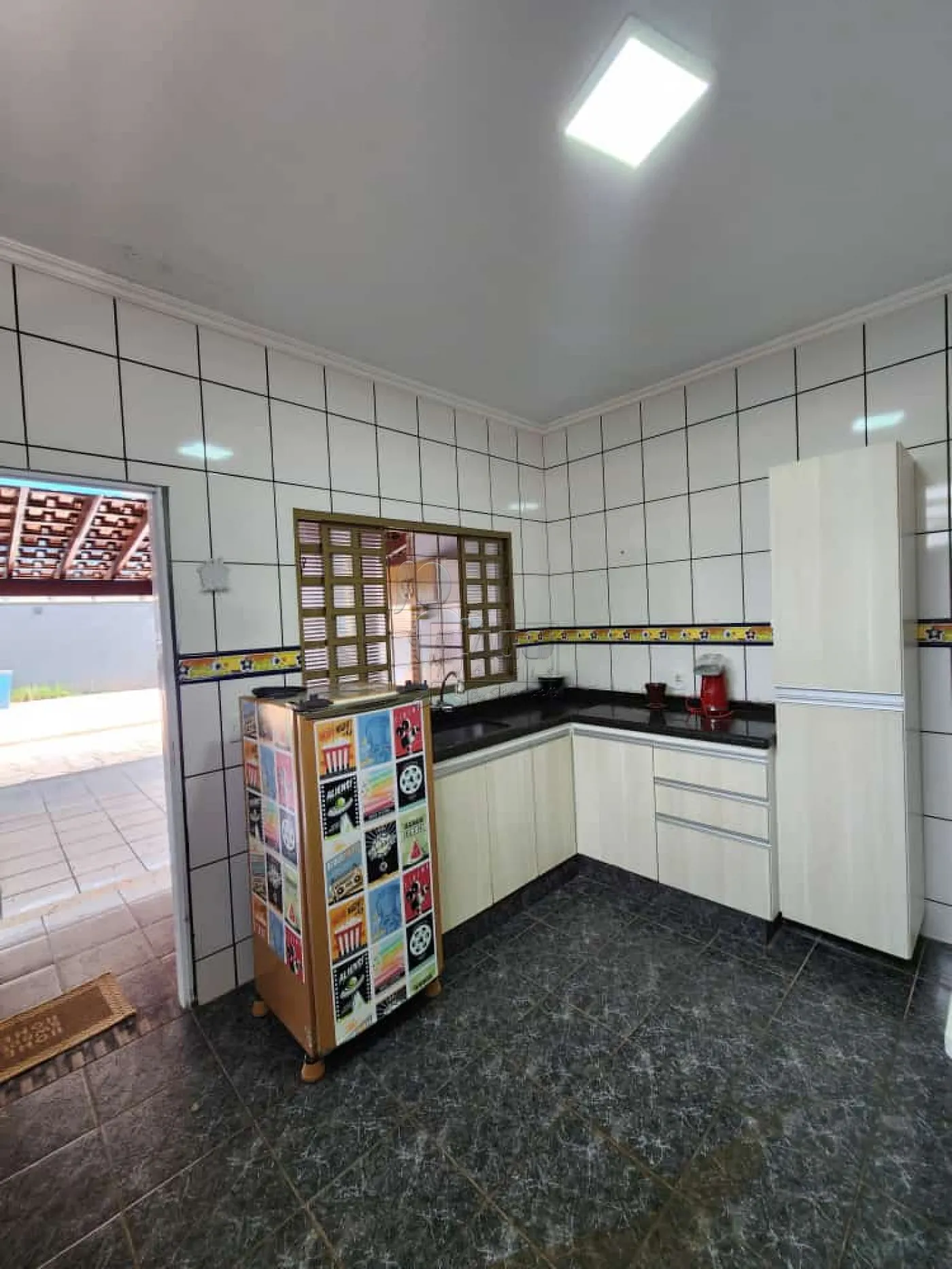 Comprar Casas / Padrão em Ribeirão Preto R$ 405.000,00 - Foto 2