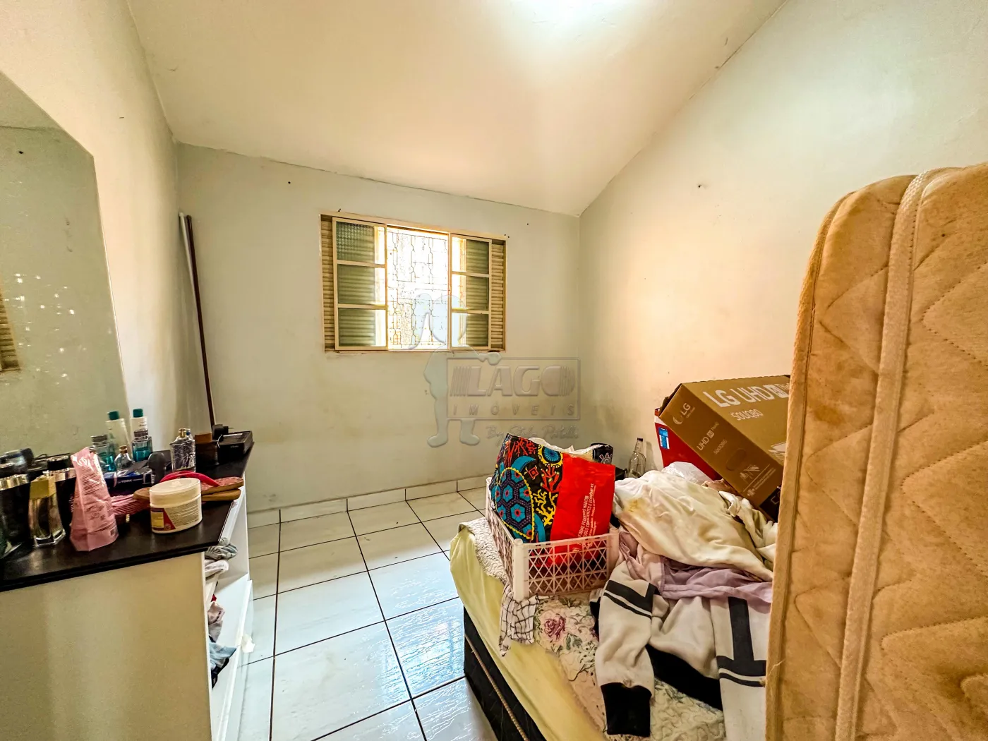 Comprar Casas / Padrão em Ribeirão Preto R$ 150.000,00 - Foto 6
