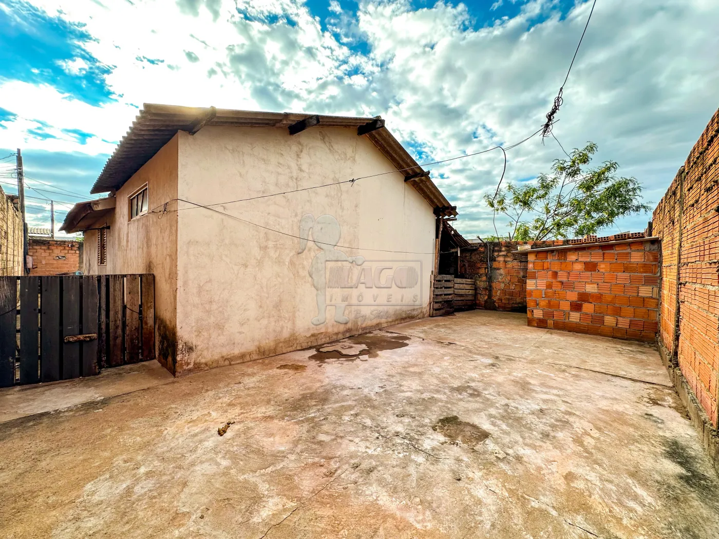 Comprar Casas / Padrão em Ribeirão Preto R$ 150.000,00 - Foto 11