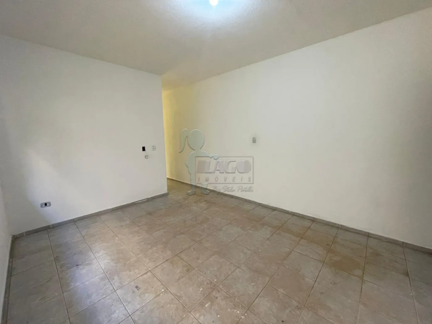 Comprar Casas / Padrão em Ribeirão Preto R$ 215.000,00 - Foto 2