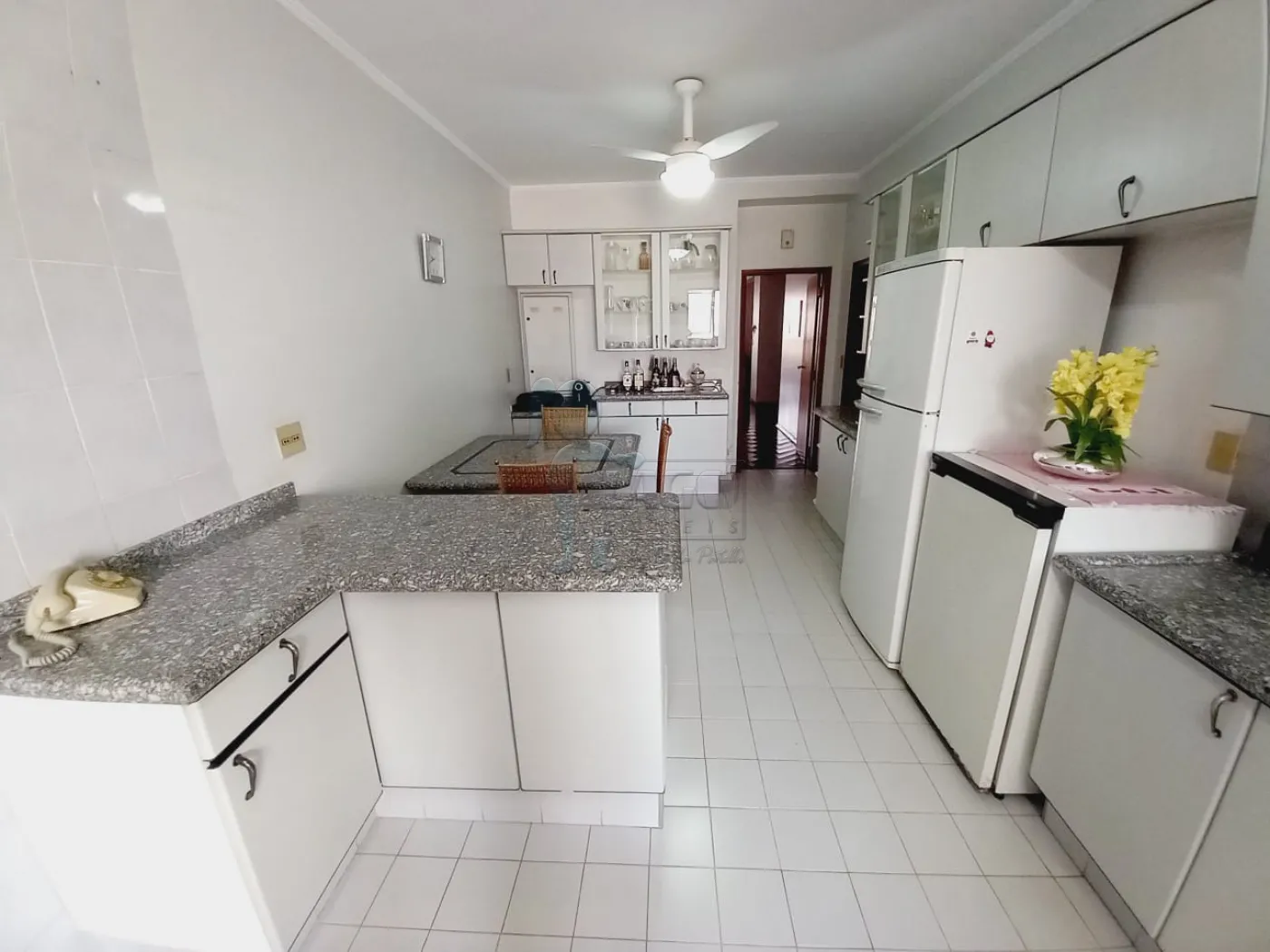 Alugar Apartamentos / Padrão em Ribeirão Preto R$ 3.300,00 - Foto 18