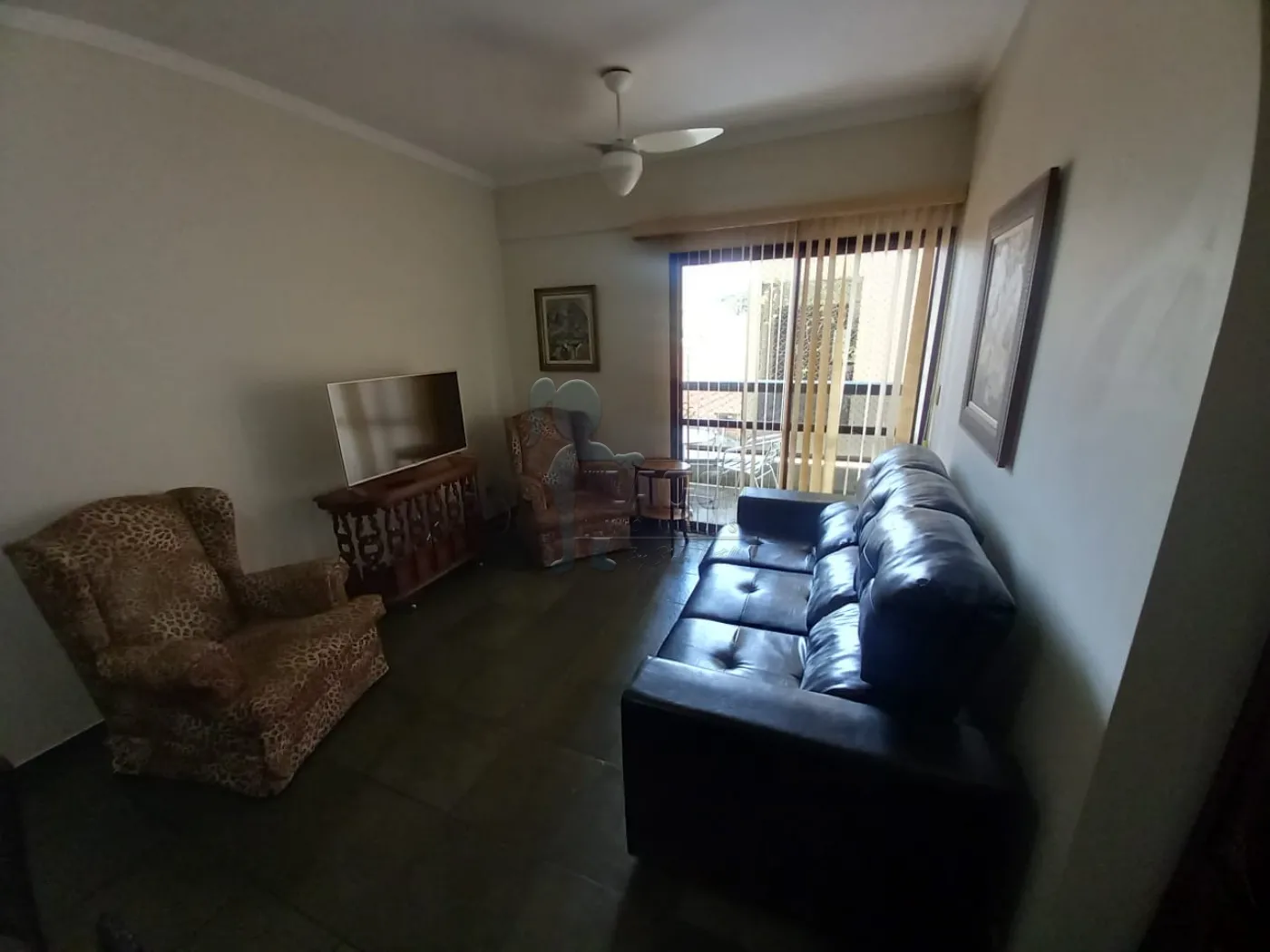 Alugar Apartamentos / Padrão em Ribeirão Preto R$ 1.800,00 - Foto 3