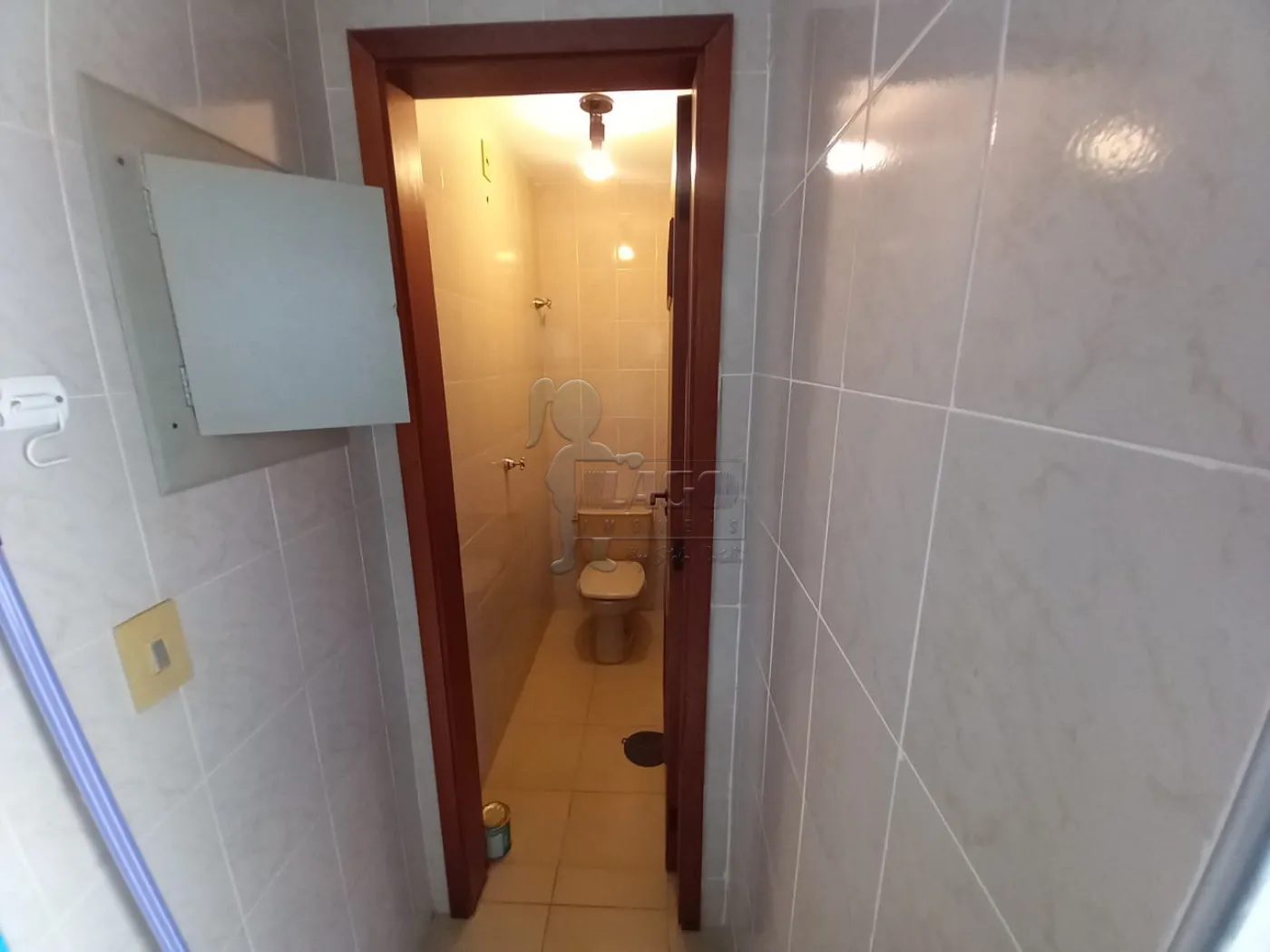 Alugar Apartamentos / Padrão em Ribeirão Preto R$ 1.800,00 - Foto 11