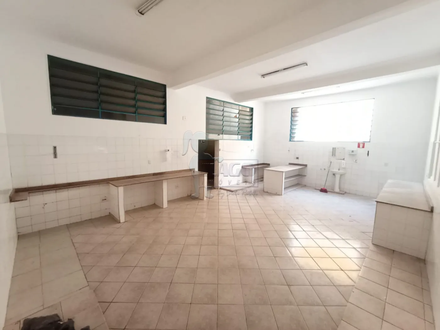 Alugar Comercial / Salão/Galpão/Armazém em Ribeirão Preto R$ 3.000,00 - Foto 6