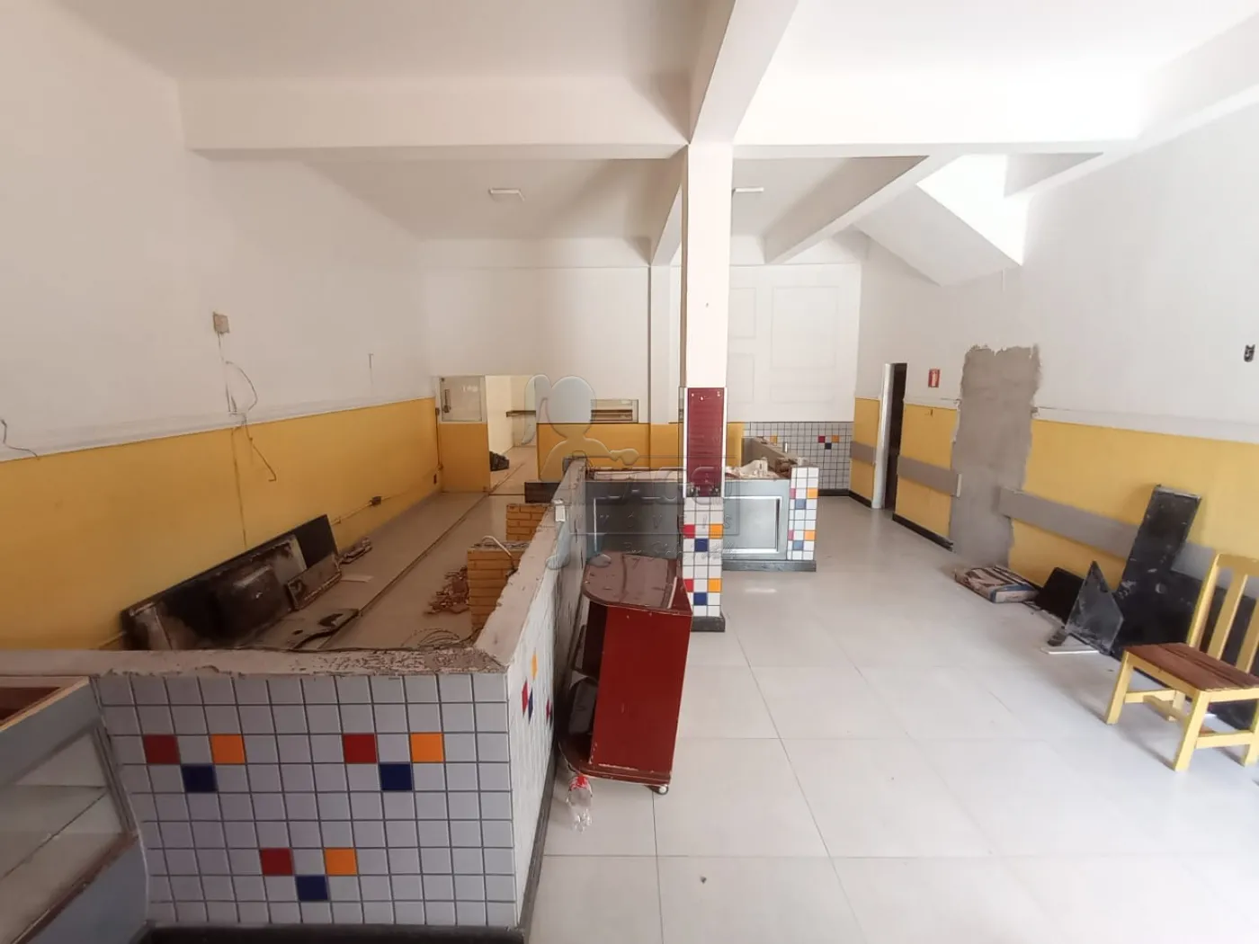 Alugar Comercial / Salão/Galpão/Armazém em Ribeirão Preto R$ 3.000,00 - Foto 2