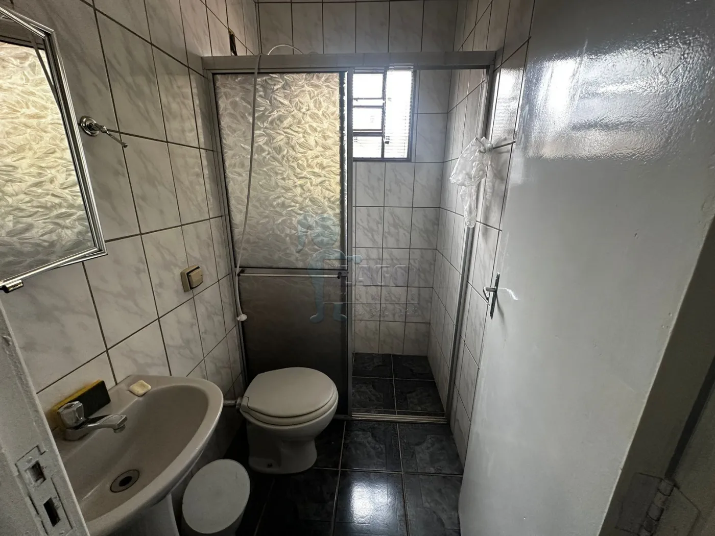 Comprar Casas / Padrão em Ribeirão Preto R$ 310.000,00 - Foto 5