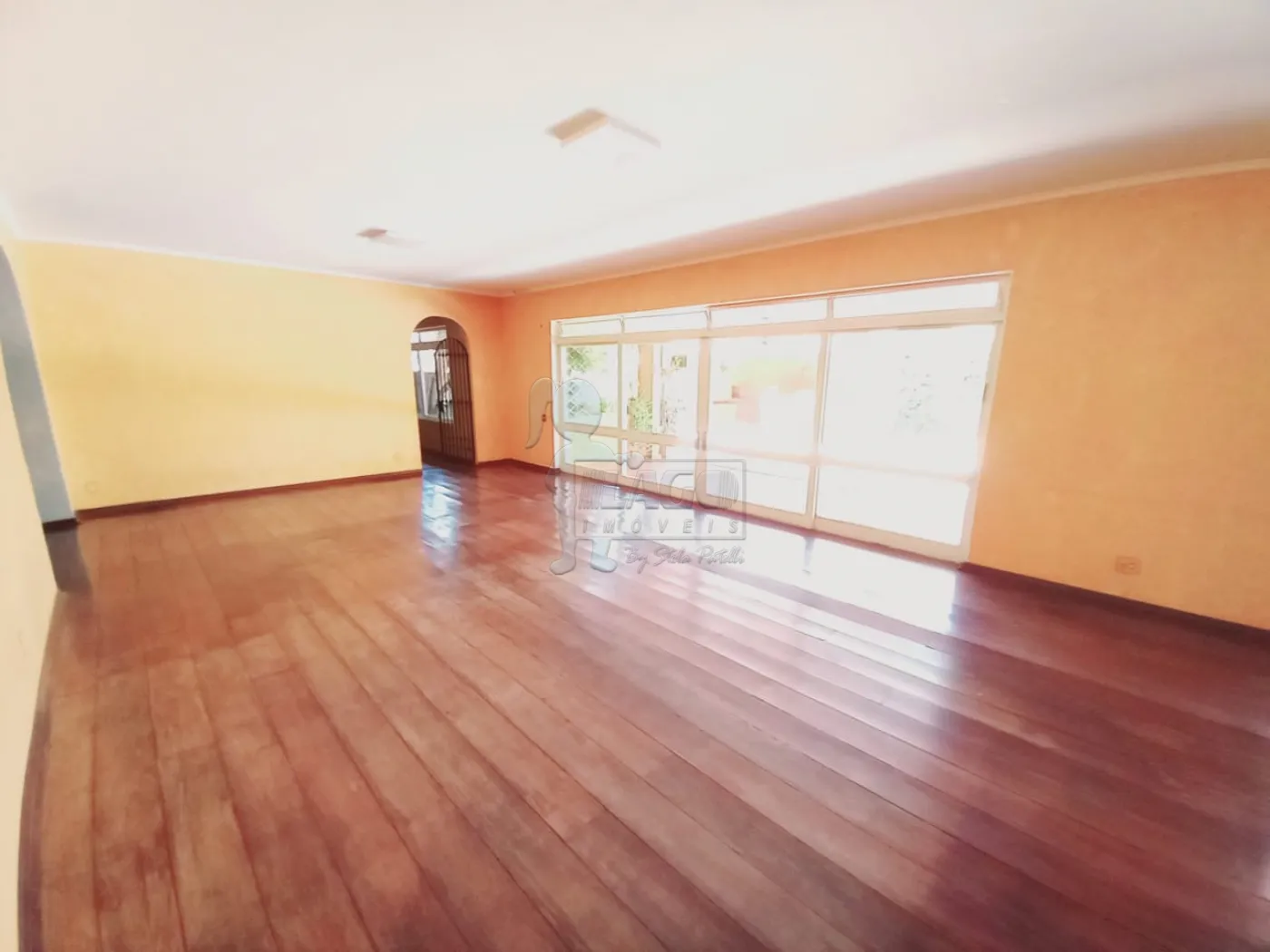 Alugar Casas / Padrão em Ribeirão Preto R$ 15.000,00 - Foto 4