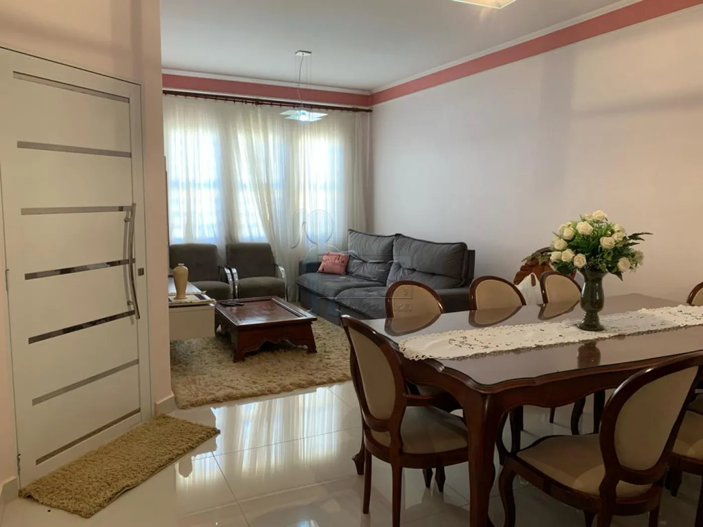 Comprar Casas / Padrão em Ribeirão Preto R$ 550.000,00 - Foto 5