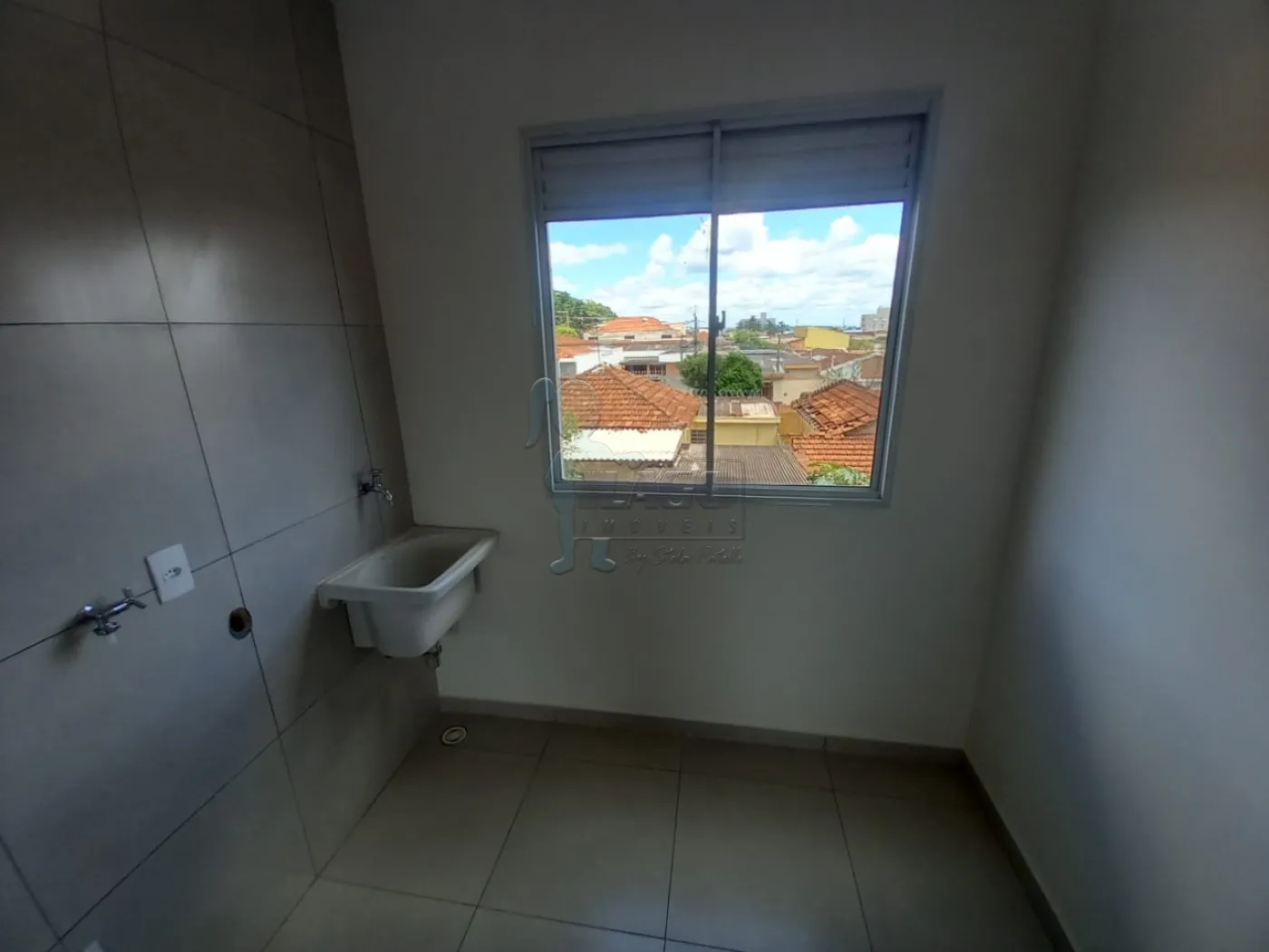 Alugar Apartamentos / Padrão em Ribeirão Preto R$ 2.000,00 - Foto 4