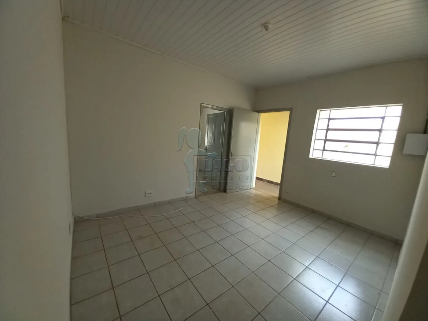 Alugar Casas / Padrão em Ribeirão Preto R$ 850,00 - Foto 2