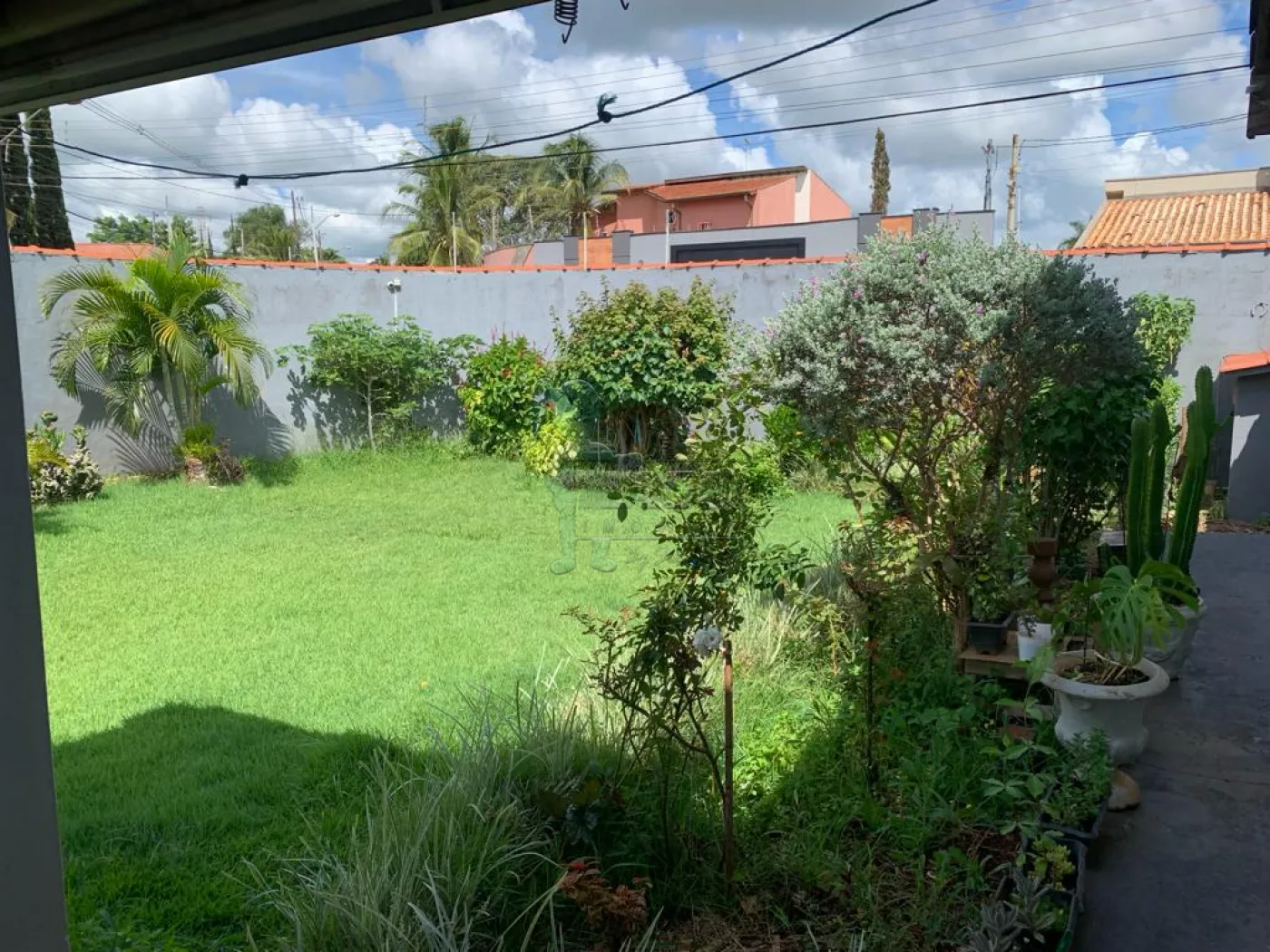 Comprar Casas / Padrão em Ribeirão Preto R$ 680.000,00 - Foto 3