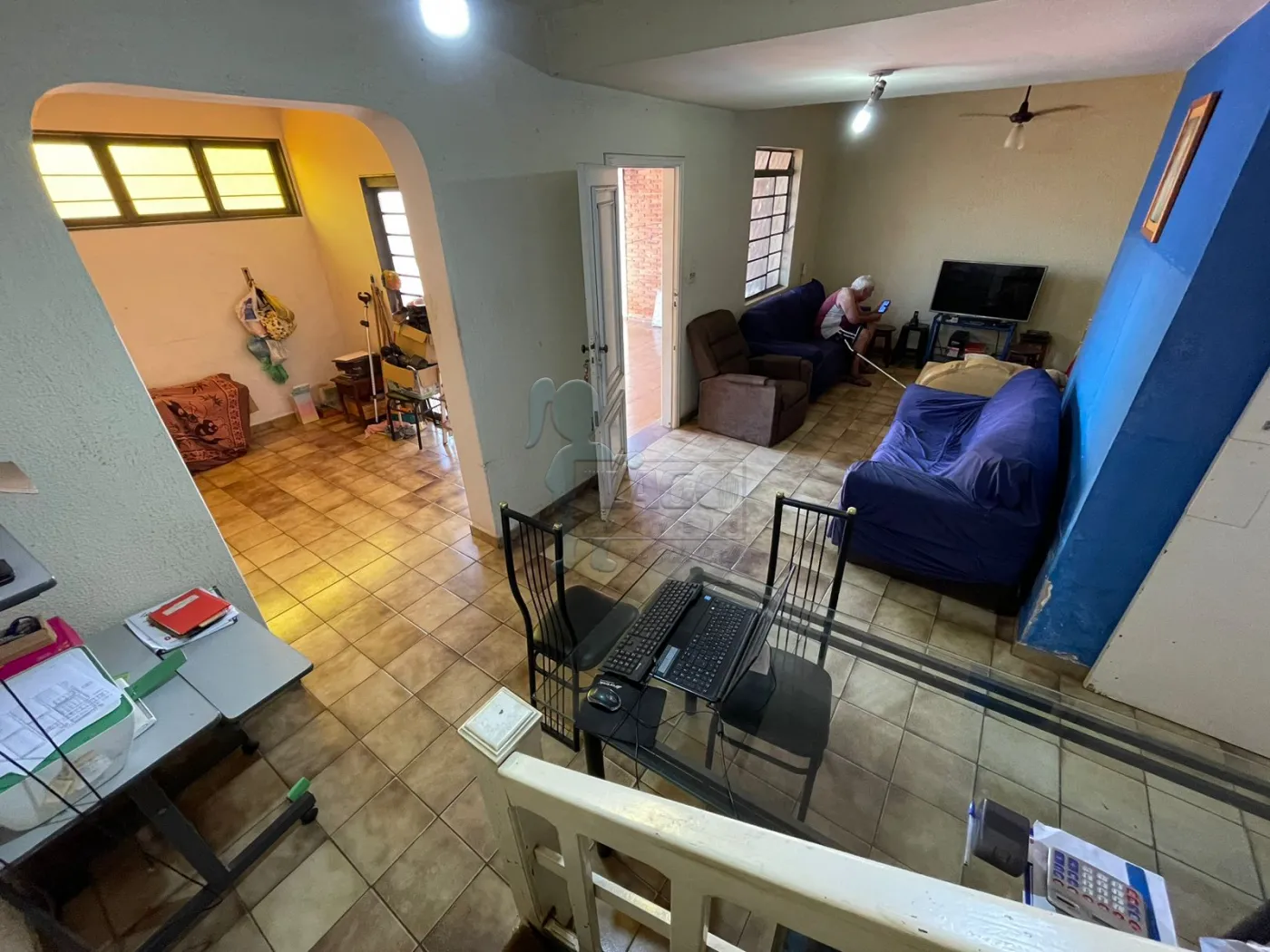 Comprar Casas / Padrão em Ribeirão Preto R$ 400.000,00 - Foto 1