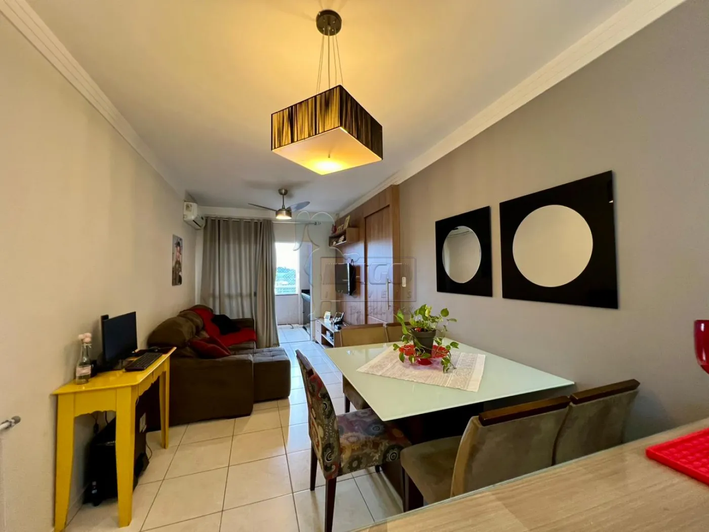 Comprar Apartamentos / Padrão em Ribeirão Preto R$ 245.000,00 - Foto 2