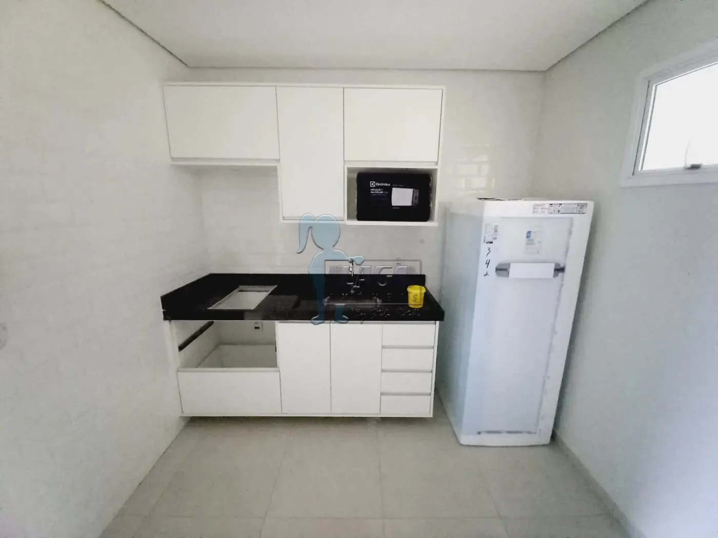 Alugar Apartamentos / Padrão em Ribeirão Preto R$ 1.800,00 - Foto 1