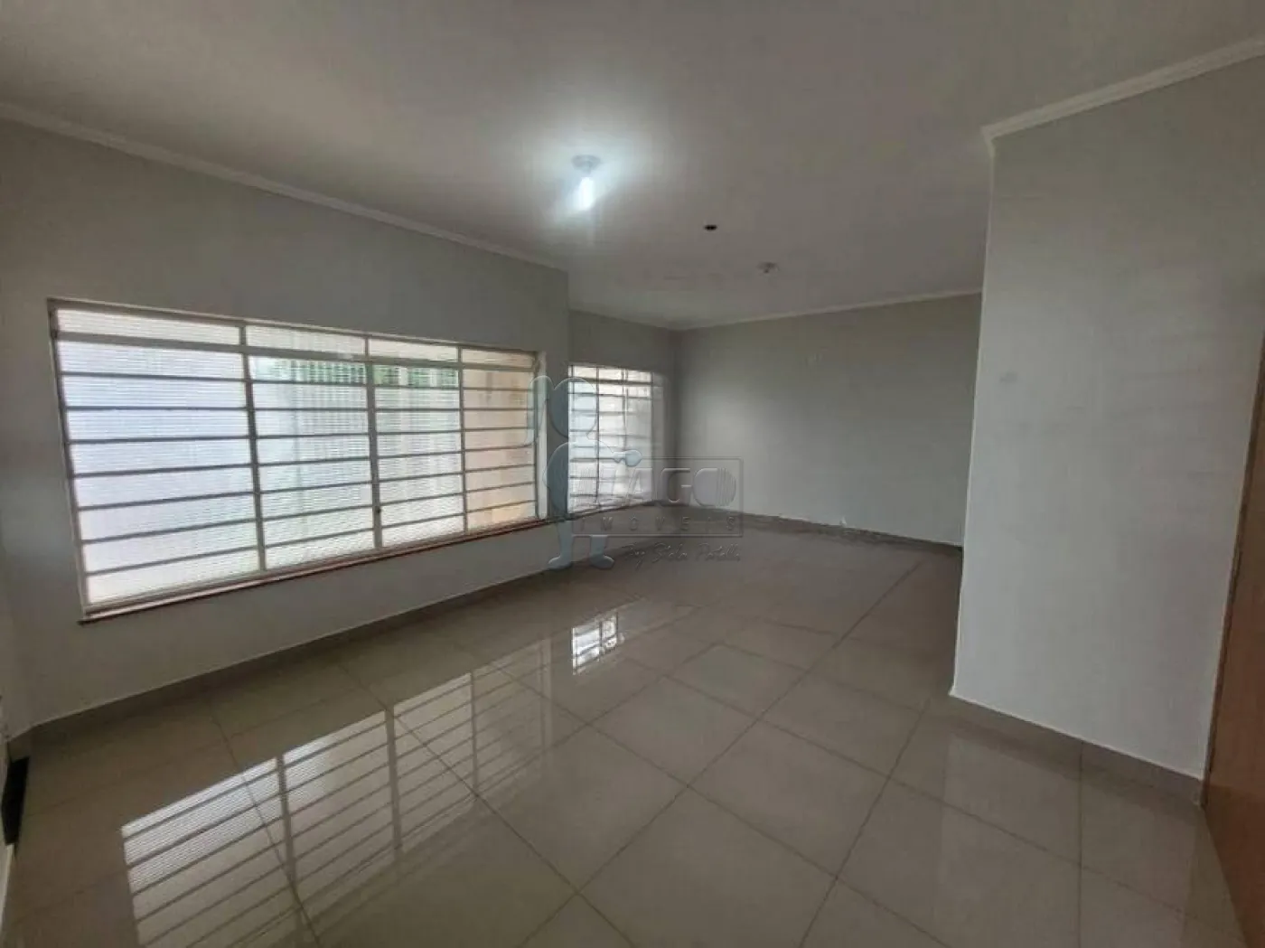 Alugar Casas / Padrão em Ribeirão Preto R$ 4.500,00 - Foto 2