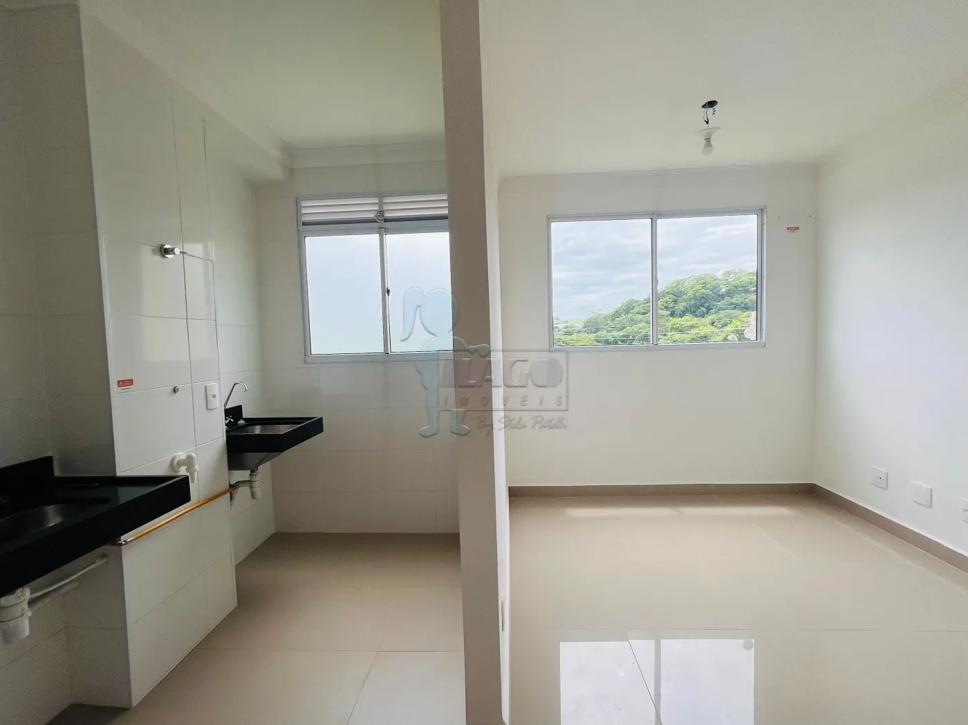 Alugar Apartamentos / Padrão em Ribeirão Preto R$ 1.300,00 - Foto 2