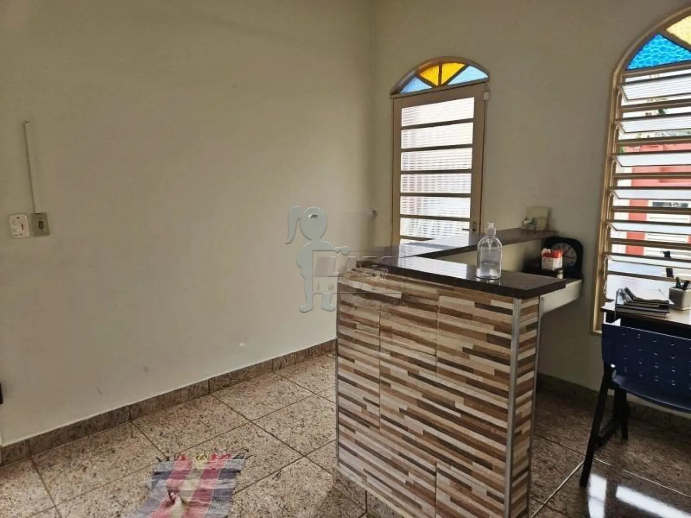 Alugar Casas / Padrão em Ribeirão Preto R$ 2.500,00 - Foto 2