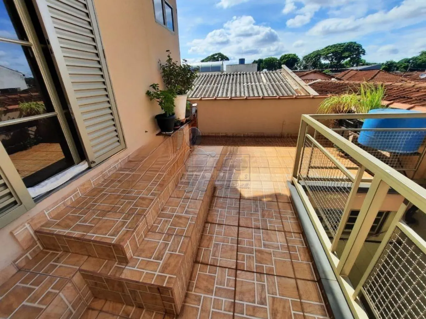 Comprar Casas / Padrão em Ribeirão Preto R$ 360.000,00 - Foto 4