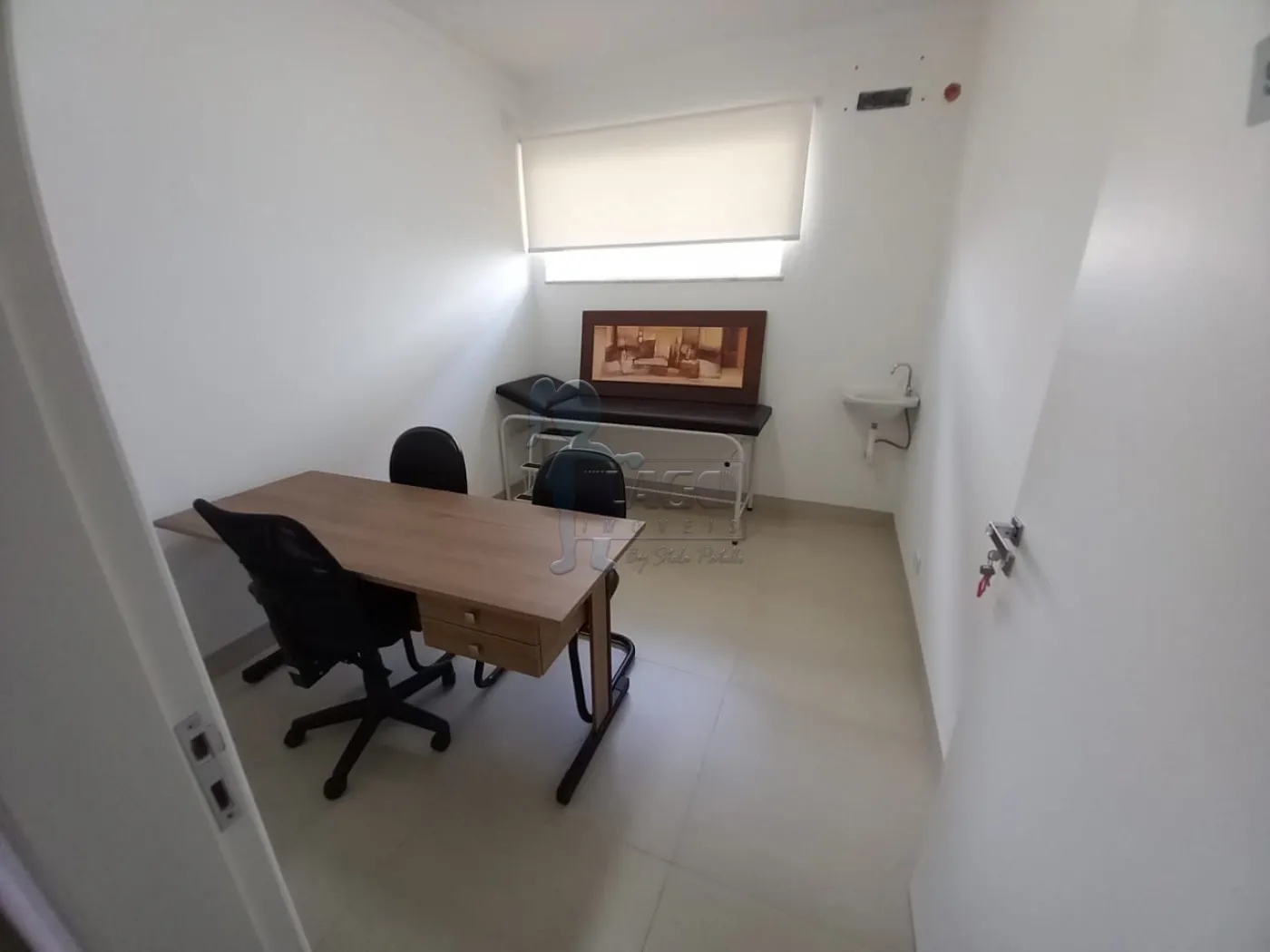 Alugar Comercial / Sala Comercial em Ribeirão Preto R$ 3.000,00 - Foto 1