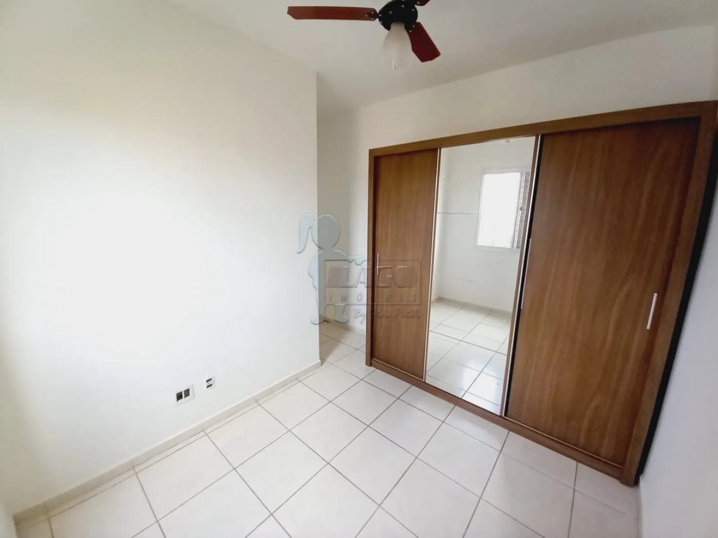 Alugar Apartamentos / Padrão em Ribeirão Preto R$ 900,00 - Foto 3