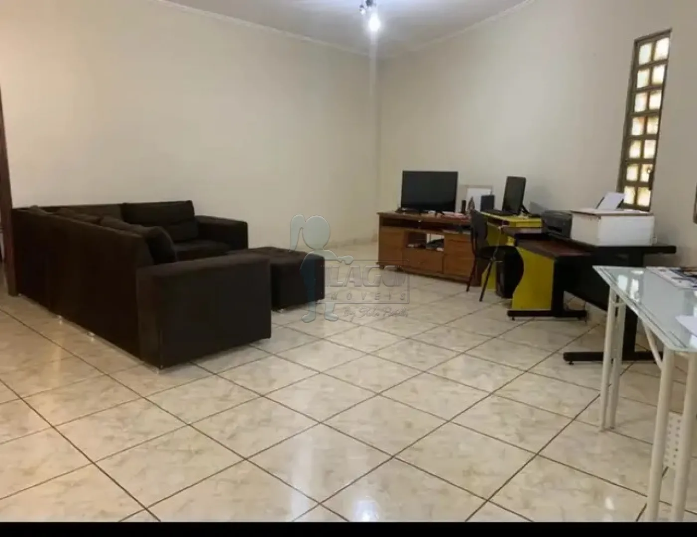 Comprar Casas / Padrão em Ribeirão Preto R$ 318.000,00 - Foto 1