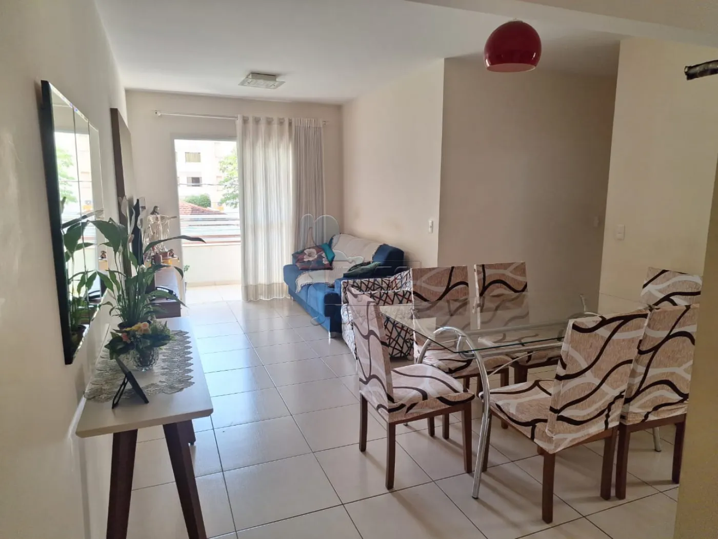 Comprar Apartamentos / Padrão em Ribeirao Preto R$ 350.000,00 - Foto 1