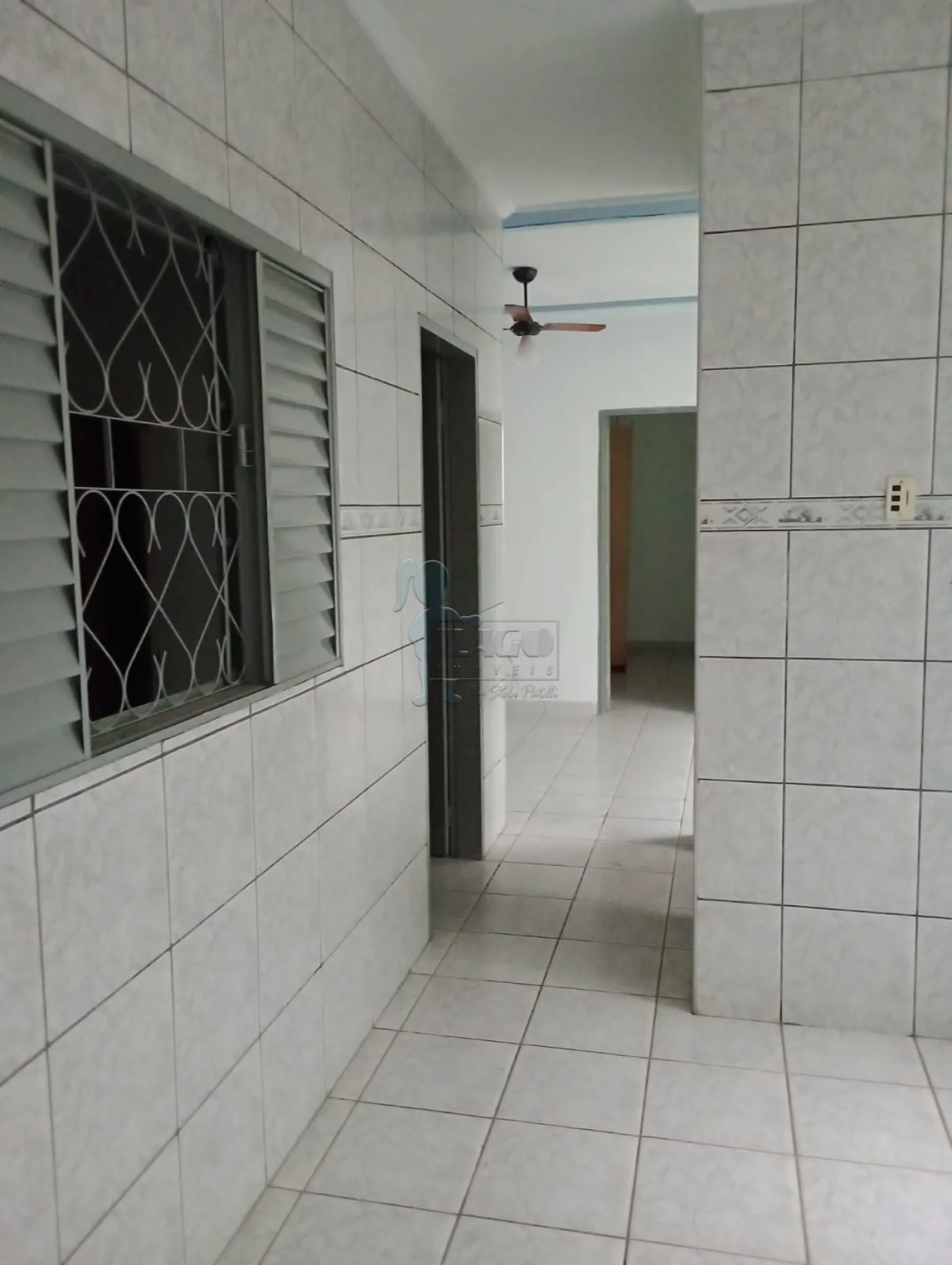 Comprar Casas / Padrão em Ribeirão Preto R$ 220.000,00 - Foto 4