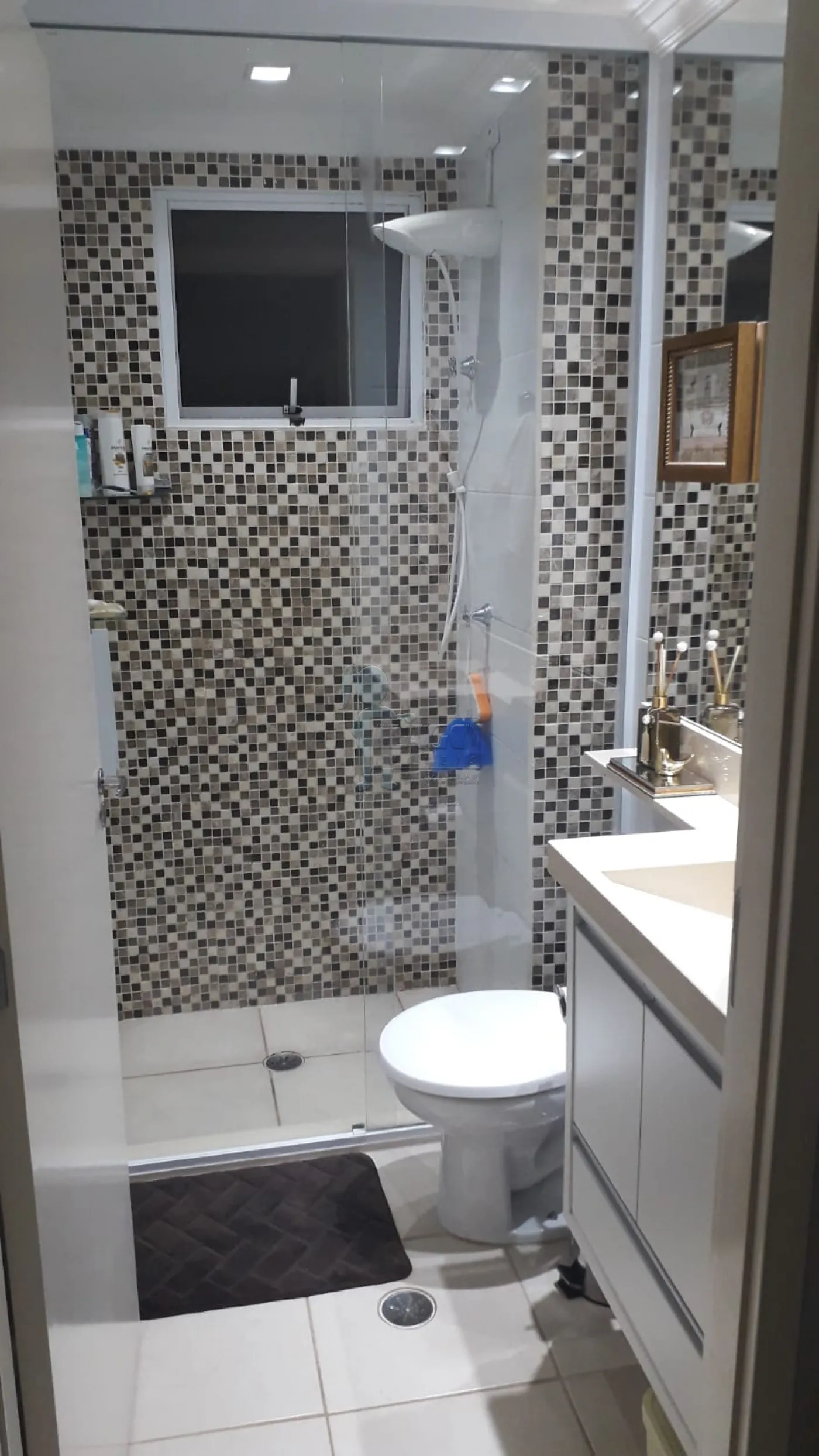 Comprar Apartamentos / Padrão em Ribeirão Preto R$ 180.000,00 - Foto 5