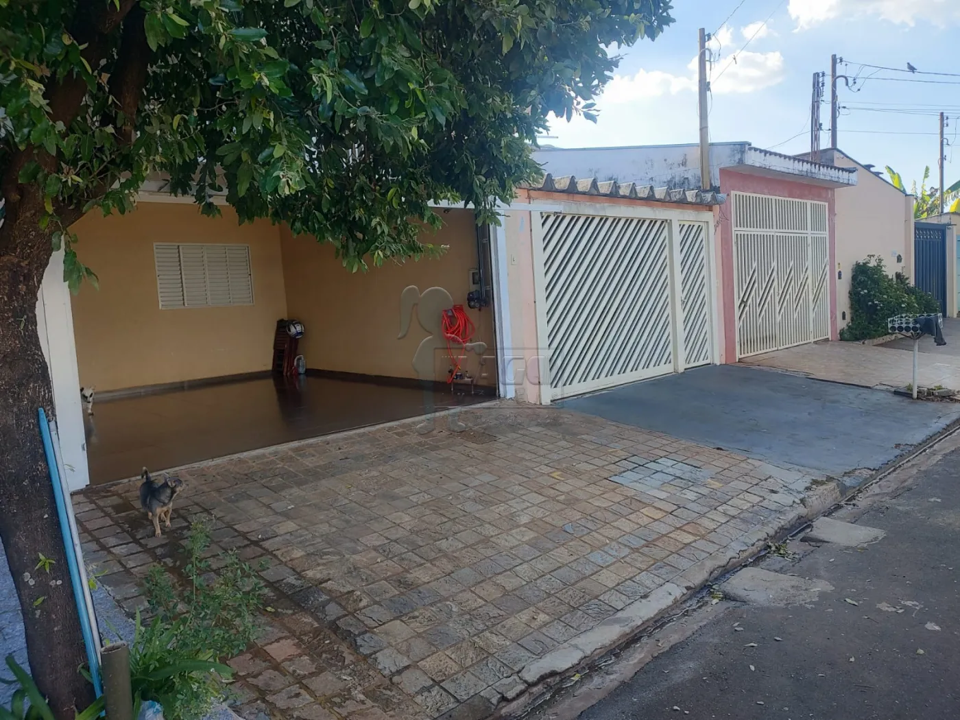 Comprar Casas / Padrão em Ribeirão Preto R$ 350.000,00 - Foto 1