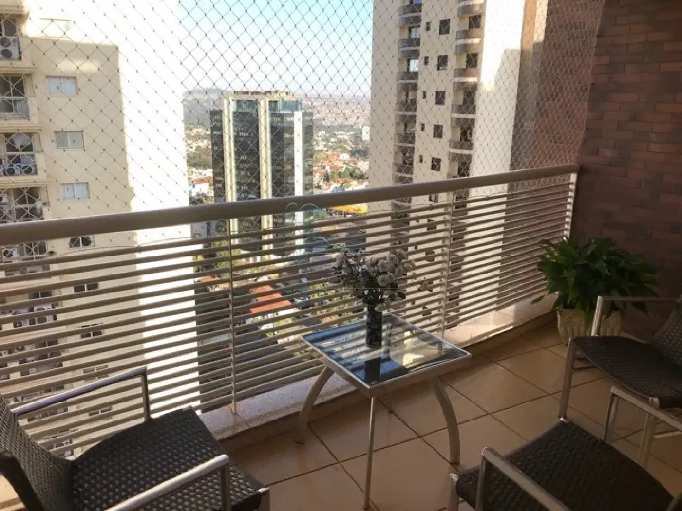 Alugar Apartamentos / Padrão em Ribeirão Preto R$ 4.200,00 - Foto 3