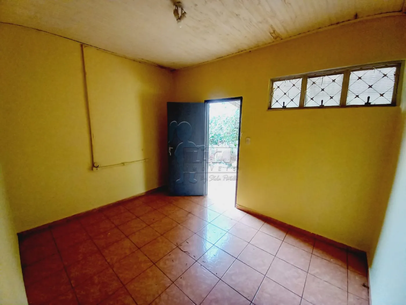 Alugar Casas / Padrão em Ribeirão Preto R$ 1.000,00 - Foto 3