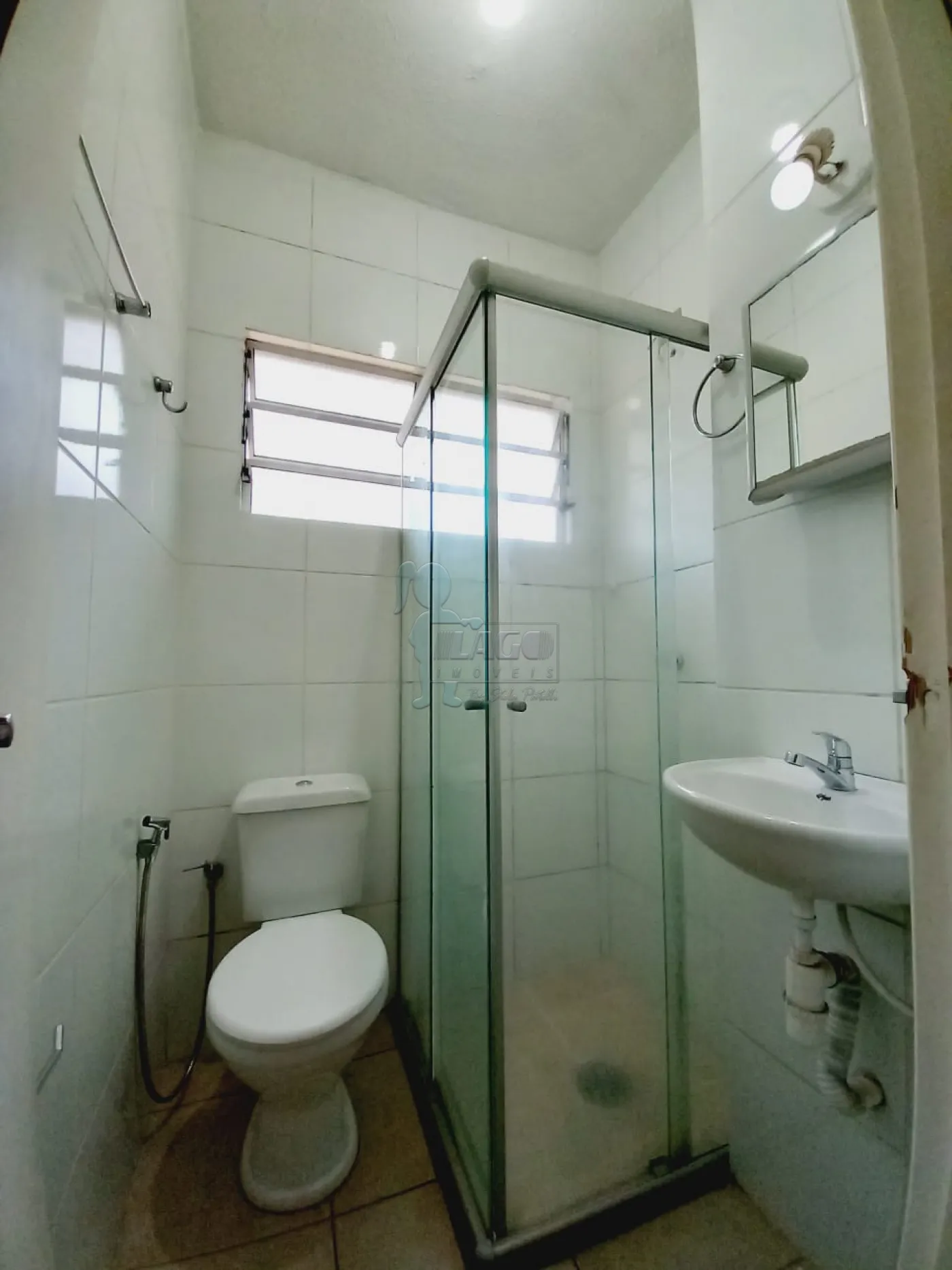 Alugar Apartamentos / Padrão em Ribeirão Preto R$ 650,00 - Foto 8