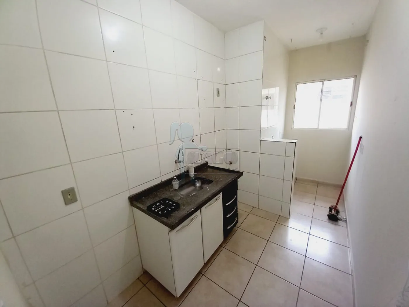 Alugar Apartamentos / Padrão em Ribeirão Preto R$ 650,00 - Foto 3