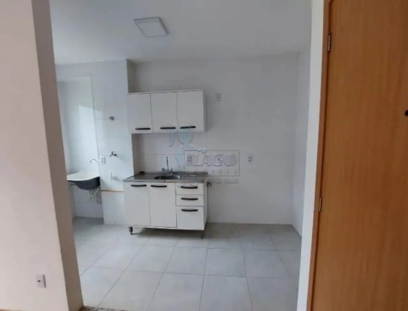 Alugar Apartamentos / Padrão em Ribeirão Preto R$ 1.400,00 - Foto 2